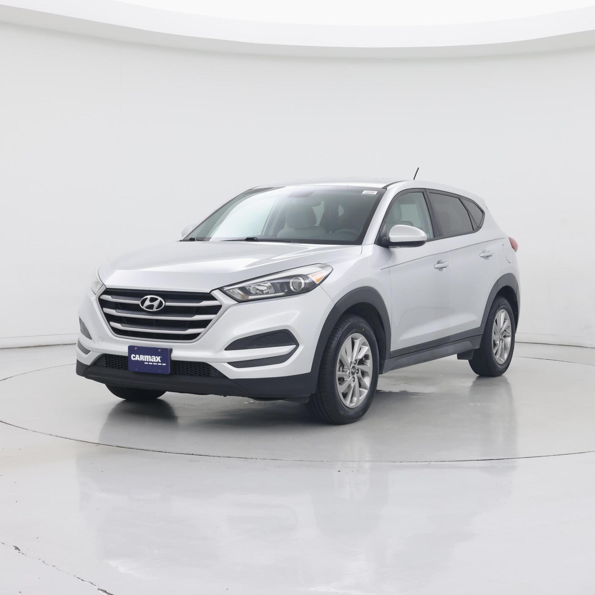 Thumbnail: 2017 Hyundai Tucson - 4