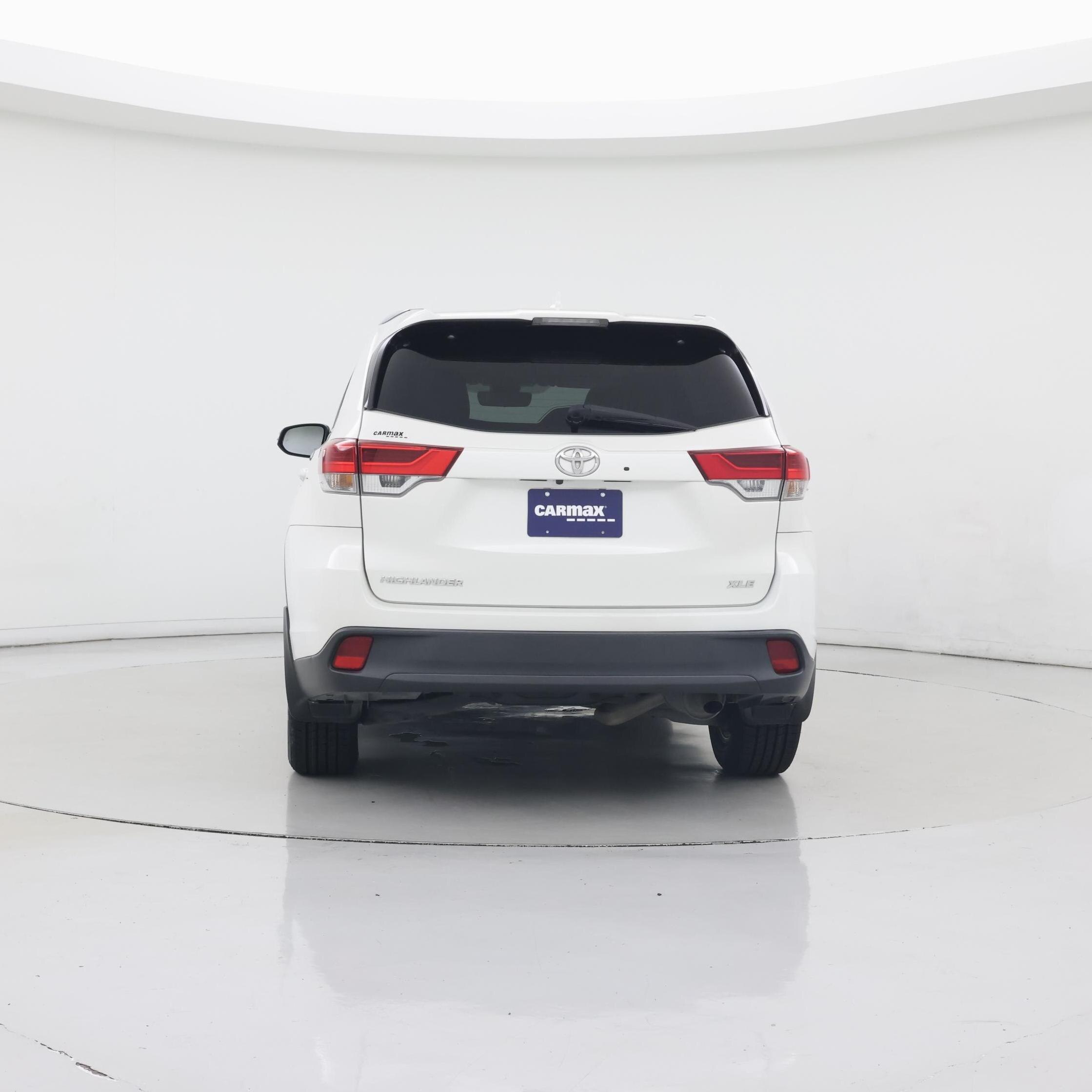 Thumbnail: 2017 Toyota Highlander - 6