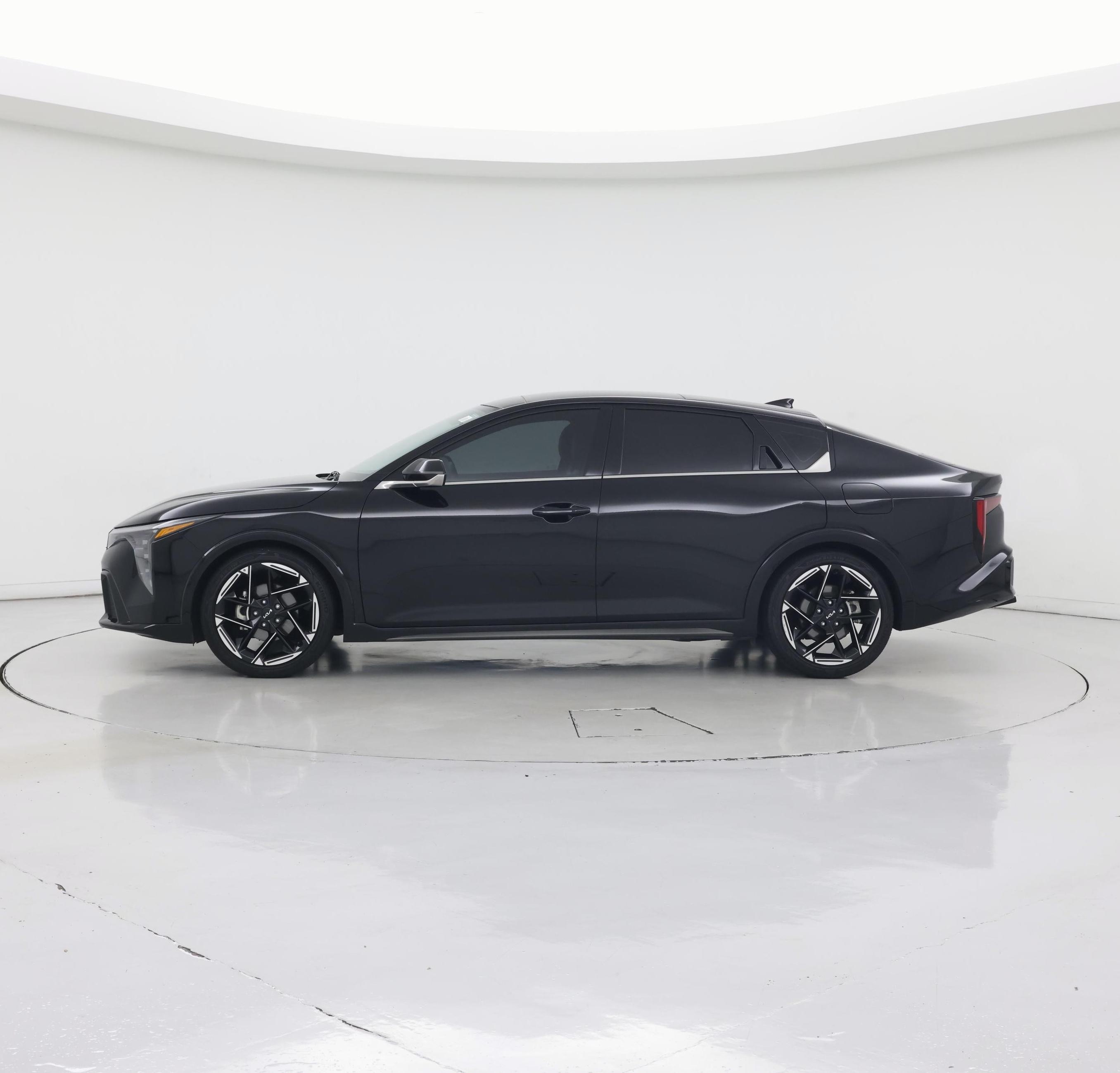 Thumbnail: 2025 Kia K4 - 3