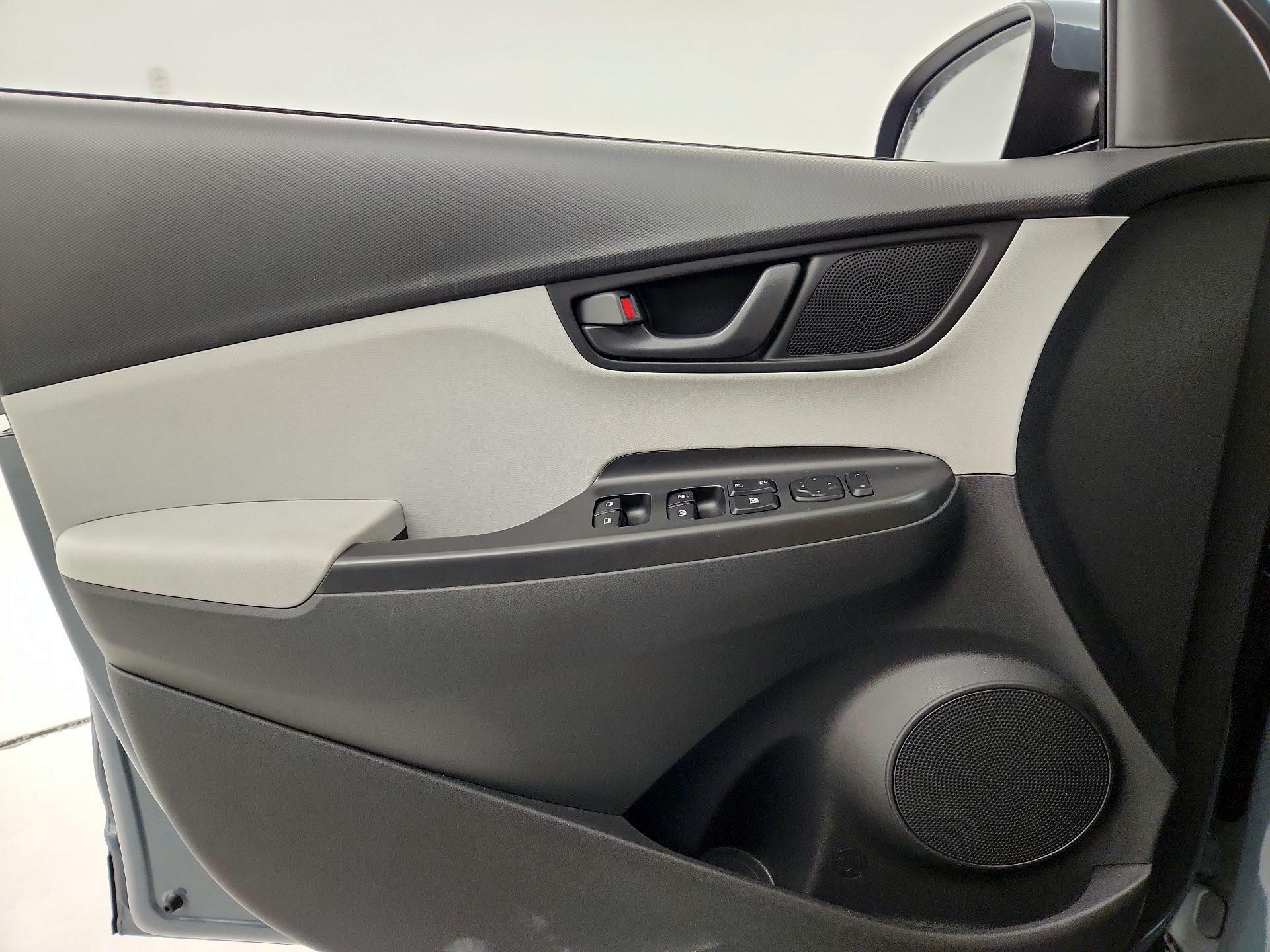 Thumbnail: 2023 Hyundai Kona - 12
