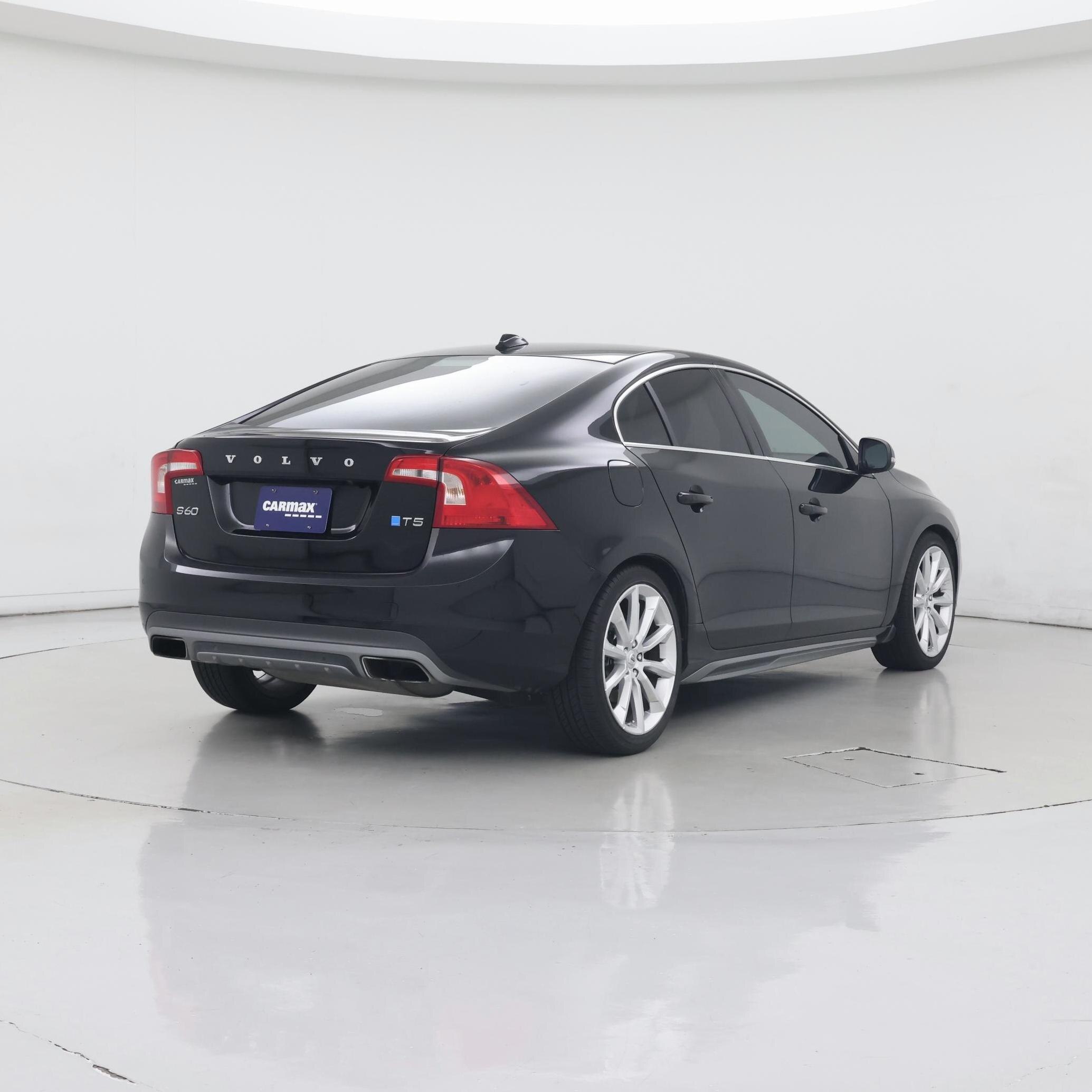 Thumbnail: 2015 Volvo S60 - 8