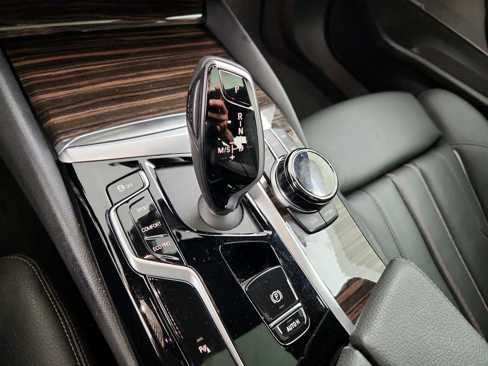 2021 BMW 5 Series 540i - Photo 19