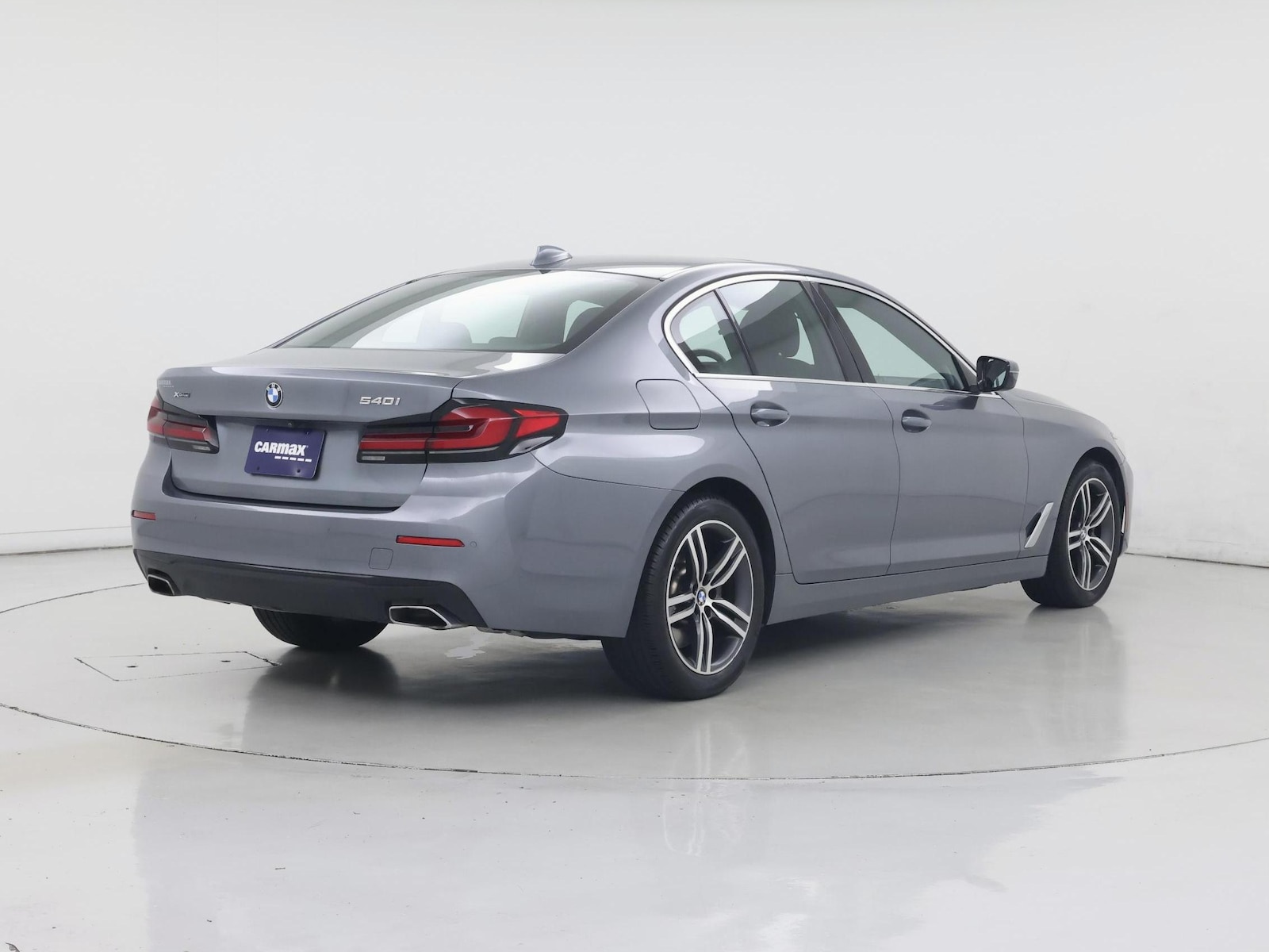 2021 BMW 5 Series 540i - Photo 9