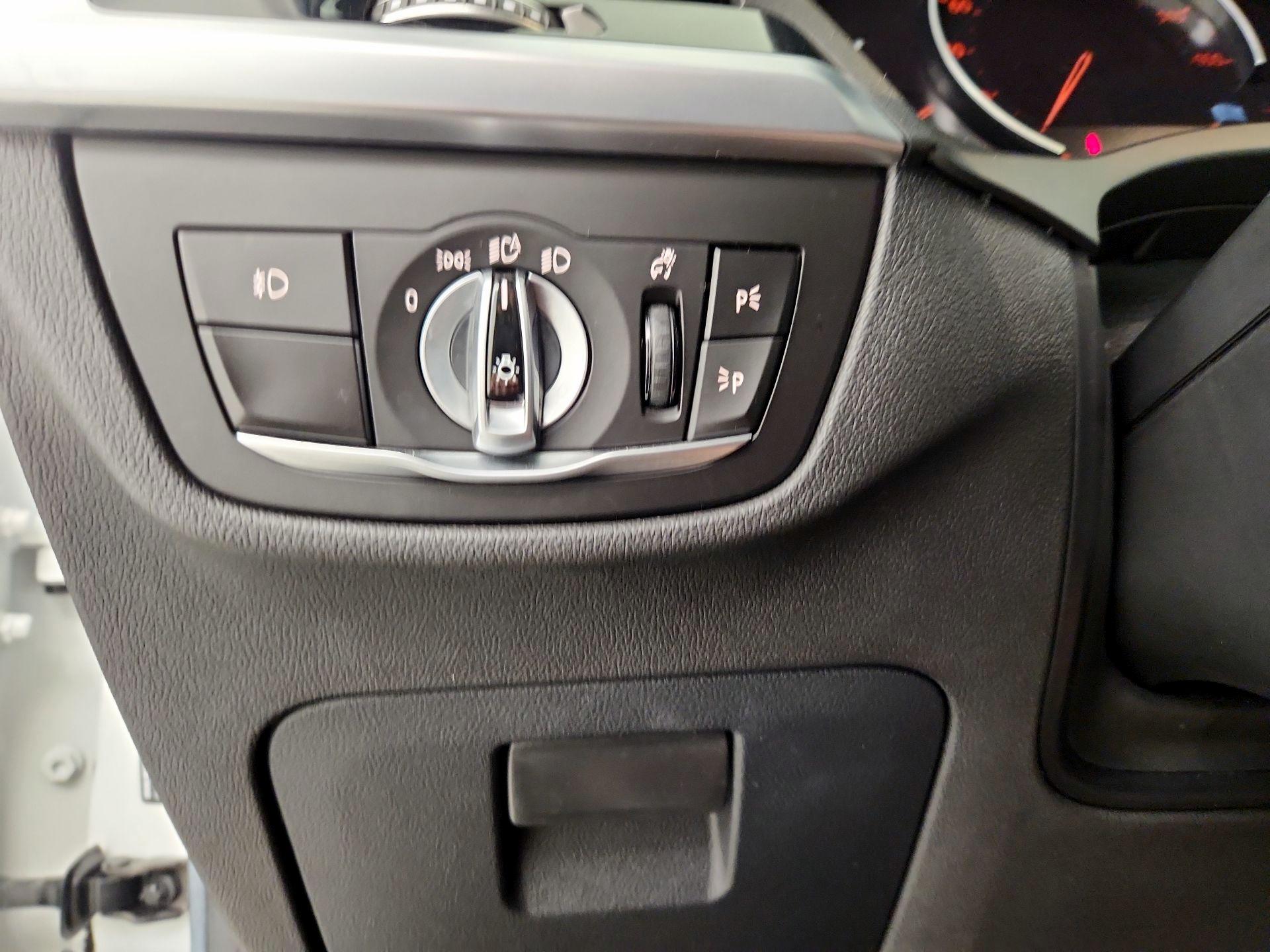 Thumbnail: 2019 BMW X3 - 13