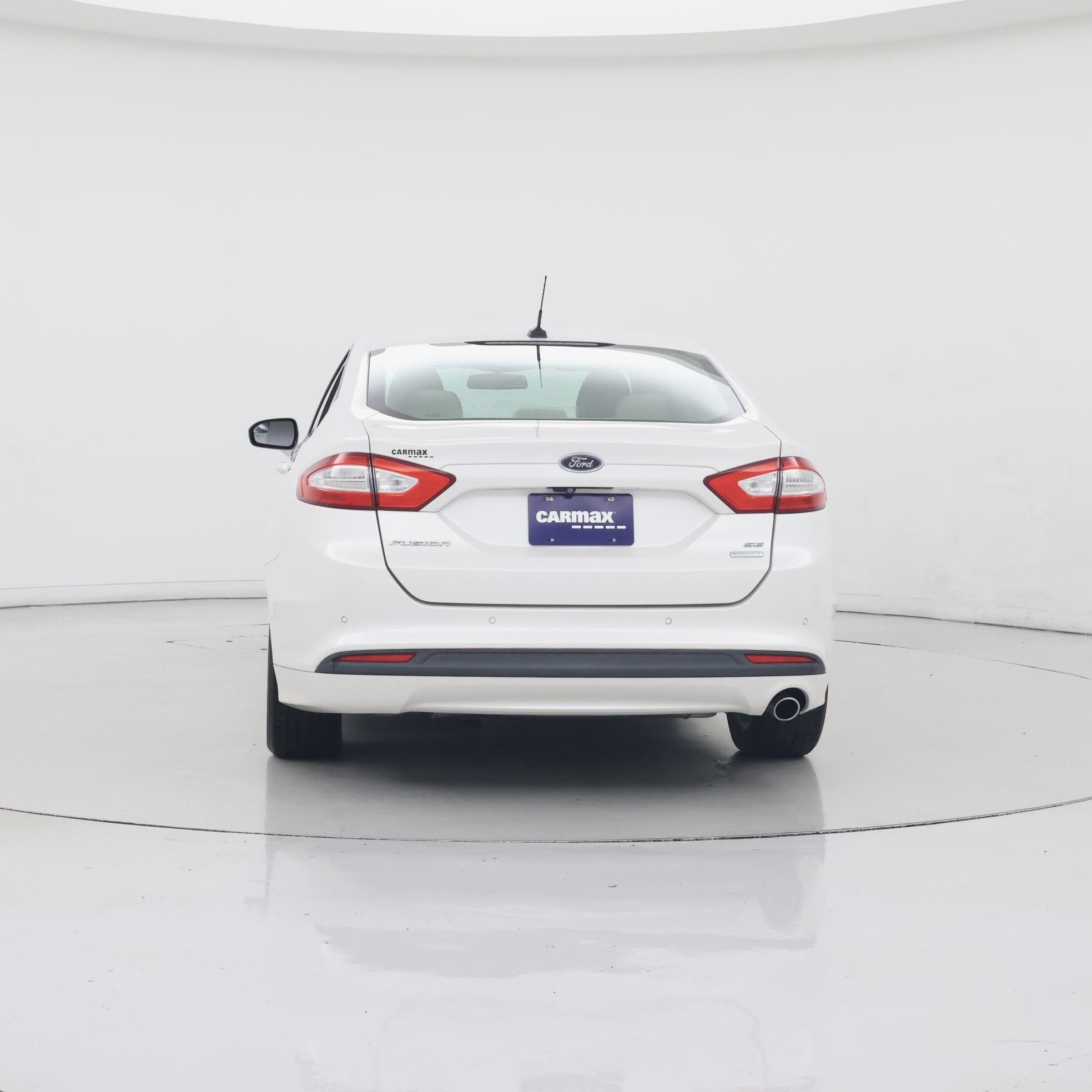 Thumbnail: 2016 Ford Fusion - 6