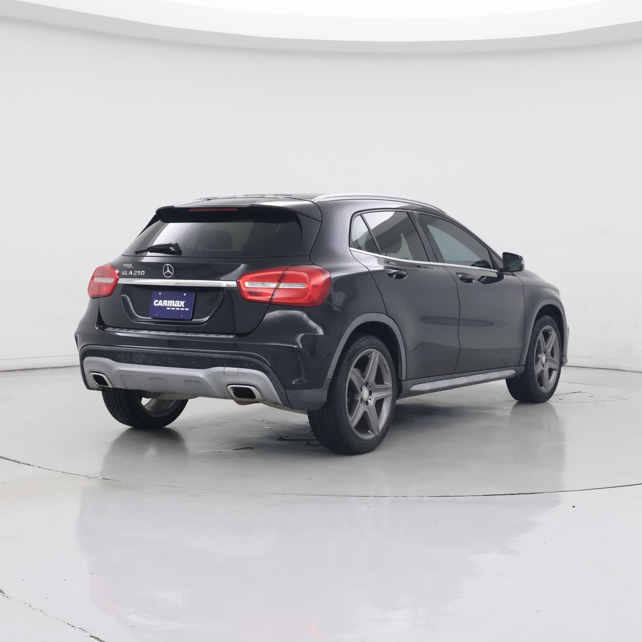Thumbnail: 2015 Mercedes-Benz GLA - 8