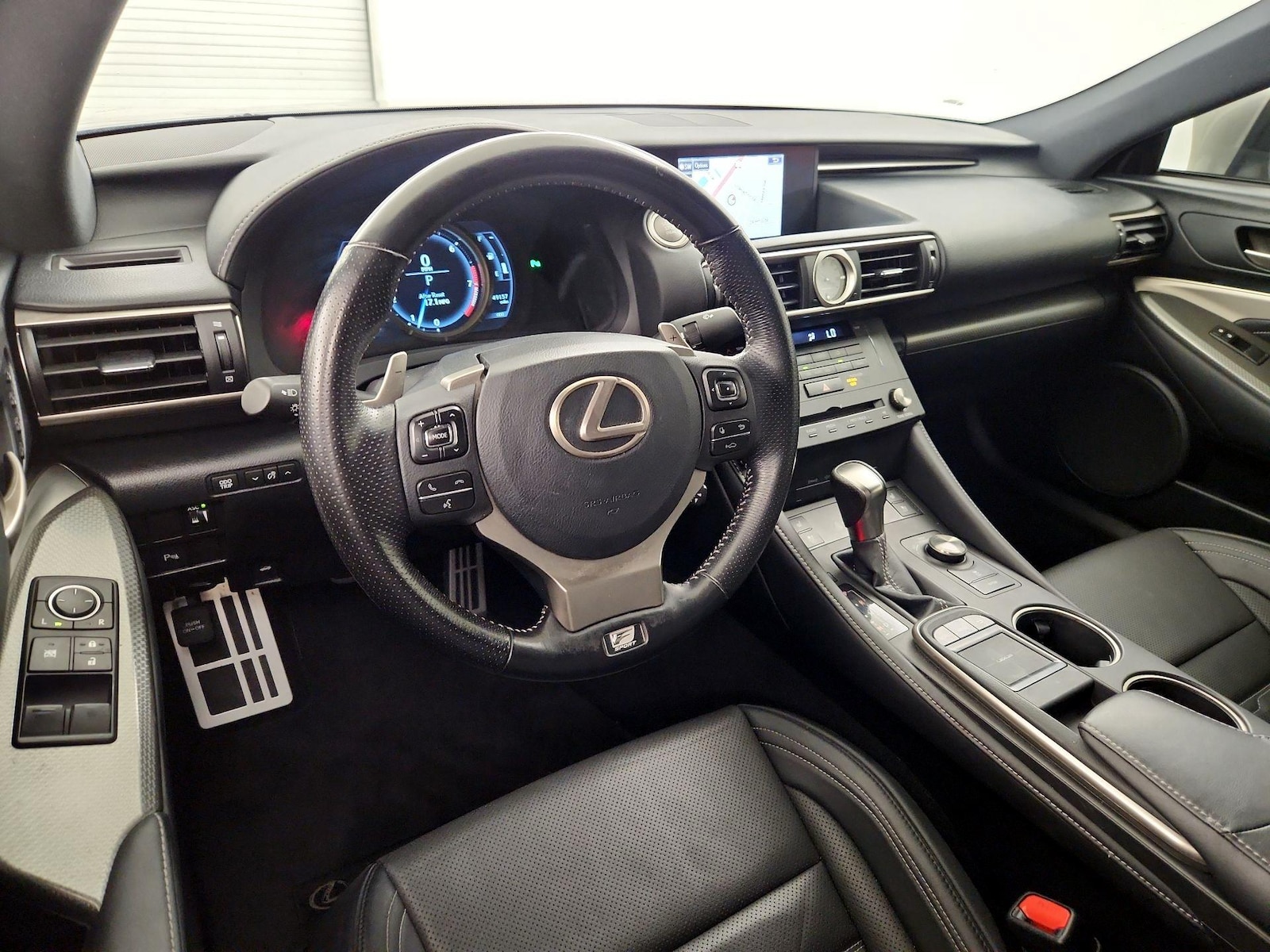 2017 Lexus RC 350 - Photo 10