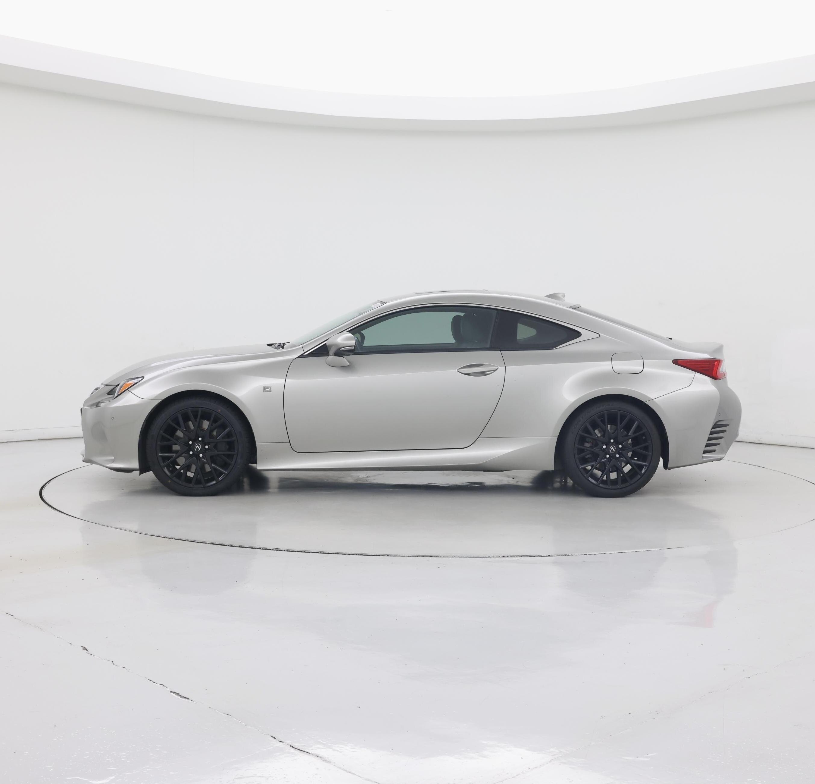 Thumbnail: 2017 Lexus RC - 3