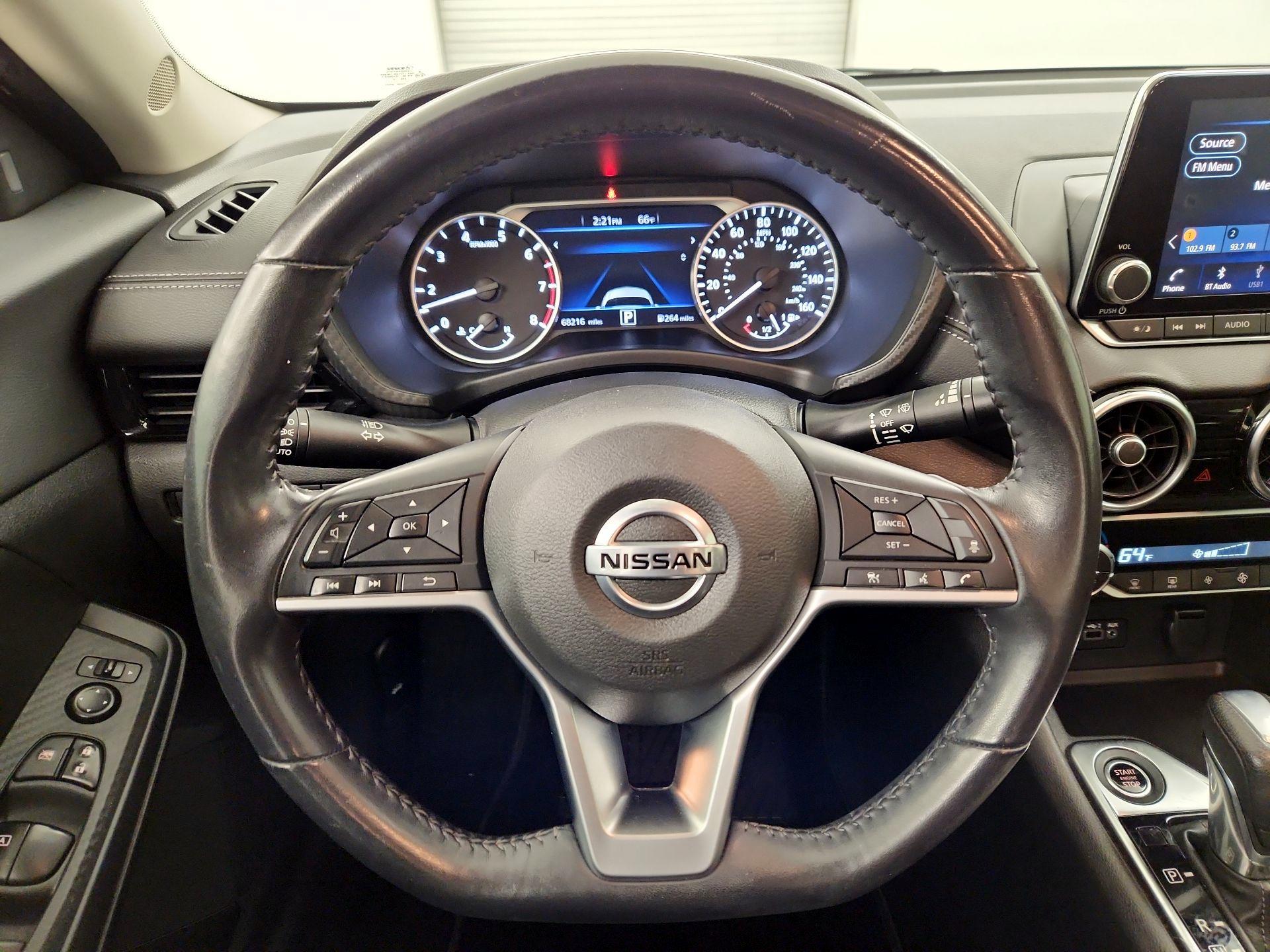 Thumbnail: 2021 Nissan Sentra - 10