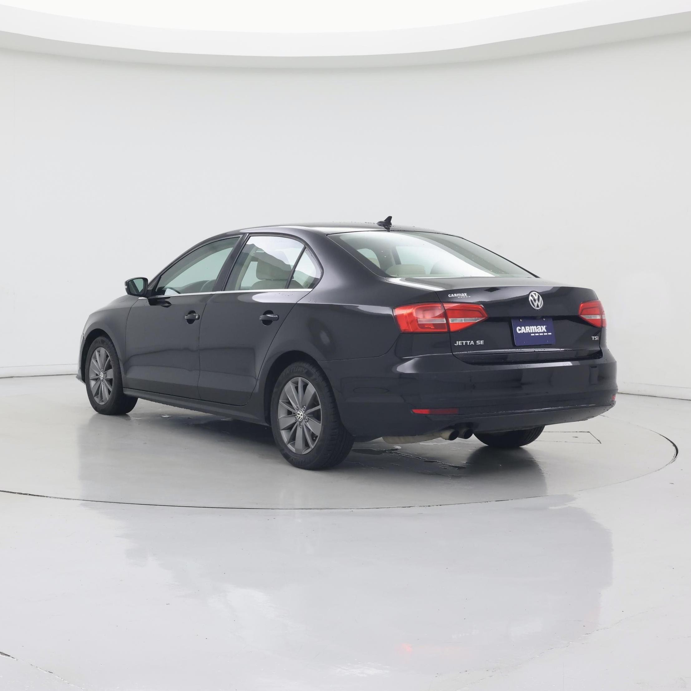 Thumbnail: 2015 Volkswagen Jetta - 2