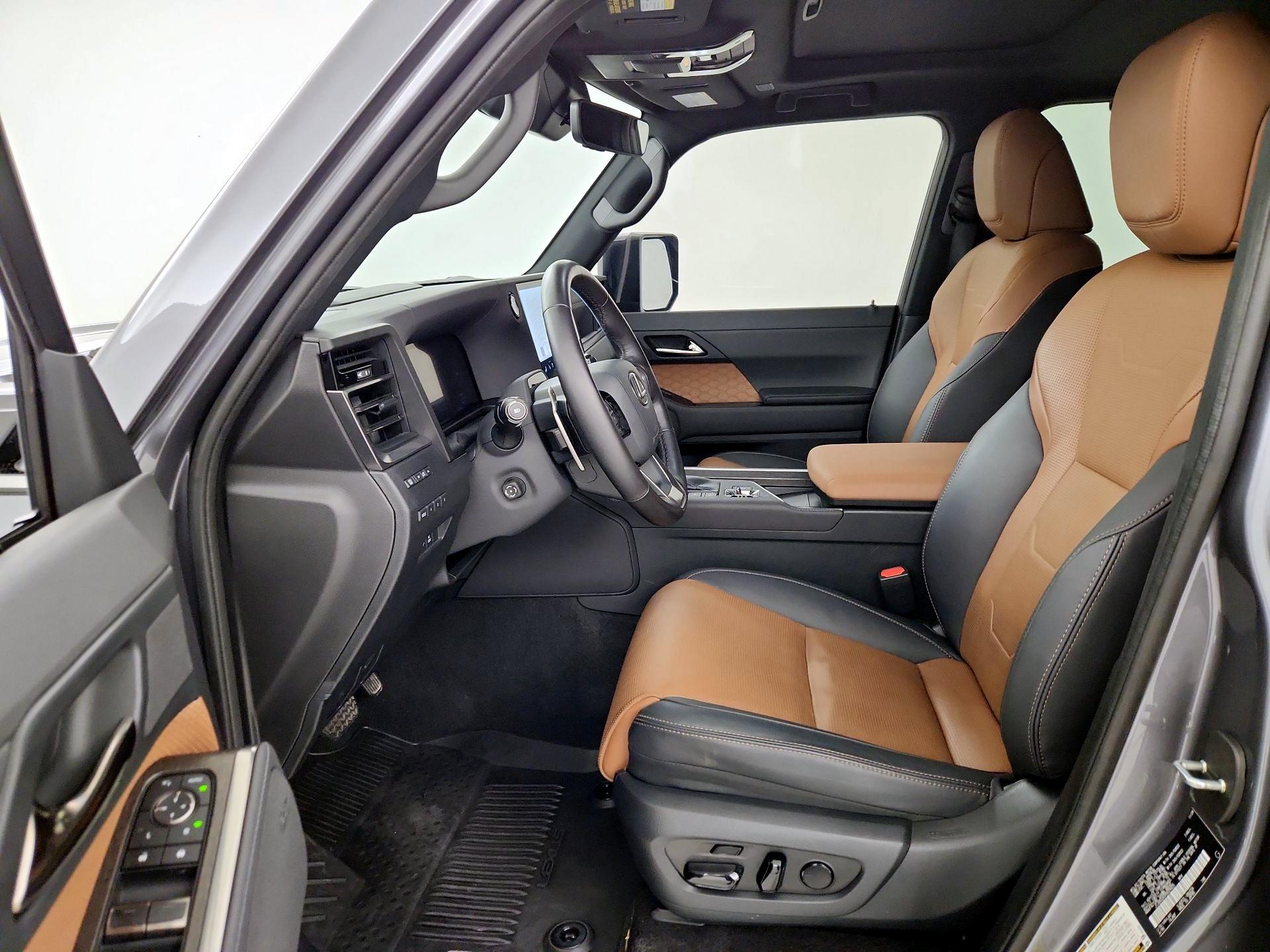 Thumbnail: 2024 Lexus GX - 11