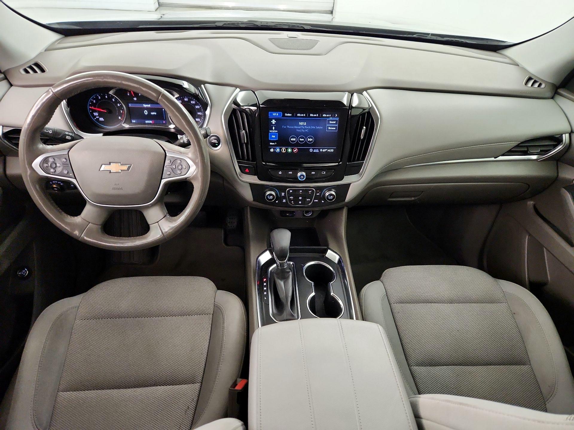 Thumbnail: 2021 Chevrolet Traverse - 9