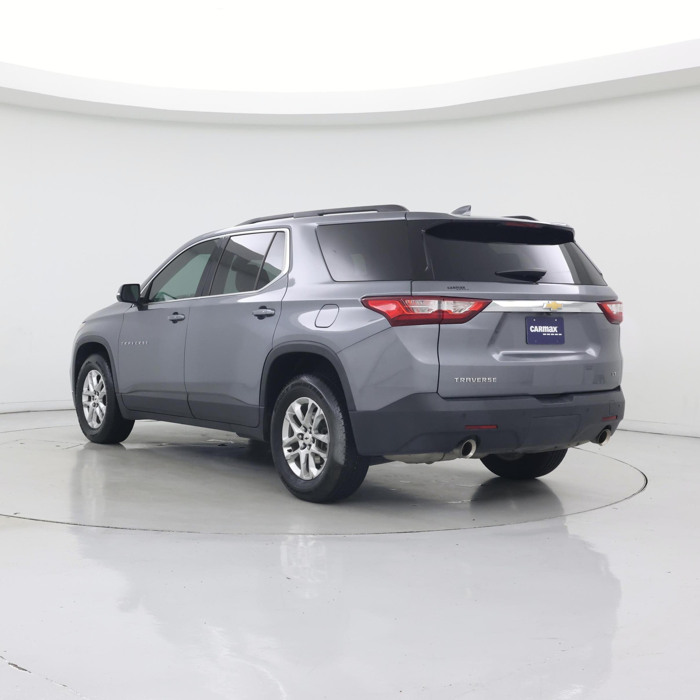 Thumbnail: 2021 Chevrolet Traverse - 2