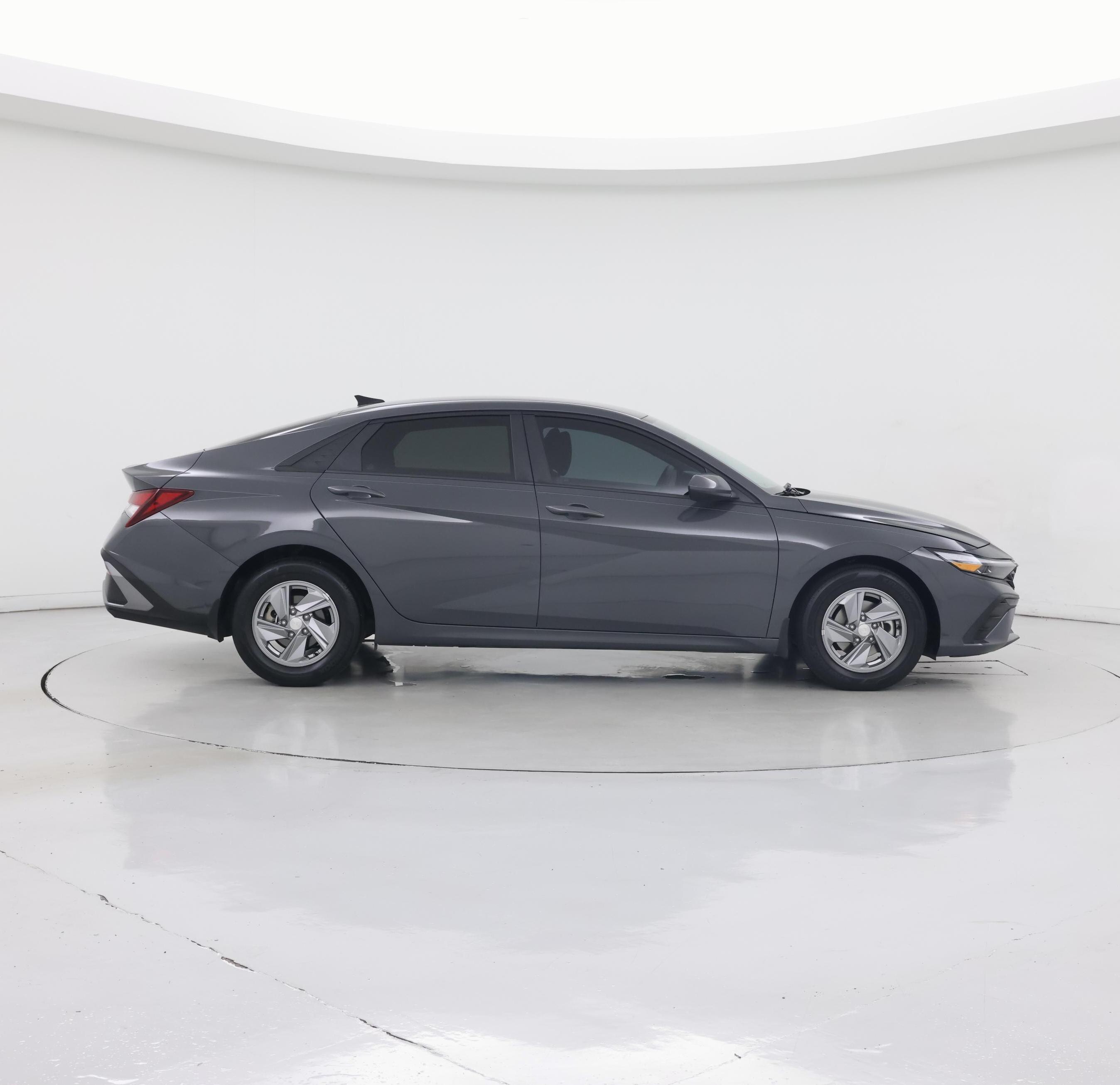 Thumbnail: 2024 Hyundai Elantra - 7