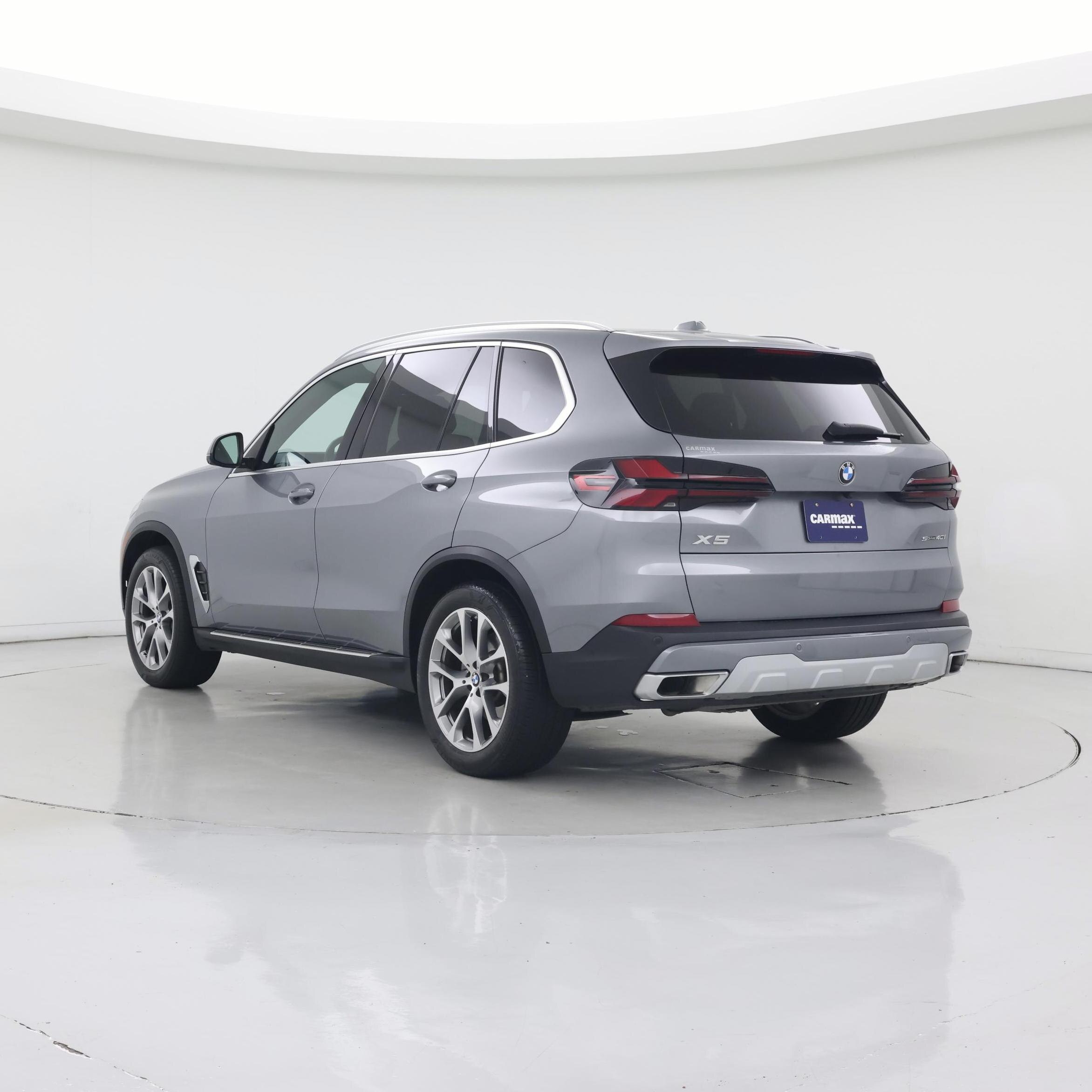 Thumbnail: 2024 BMW X5 - 2