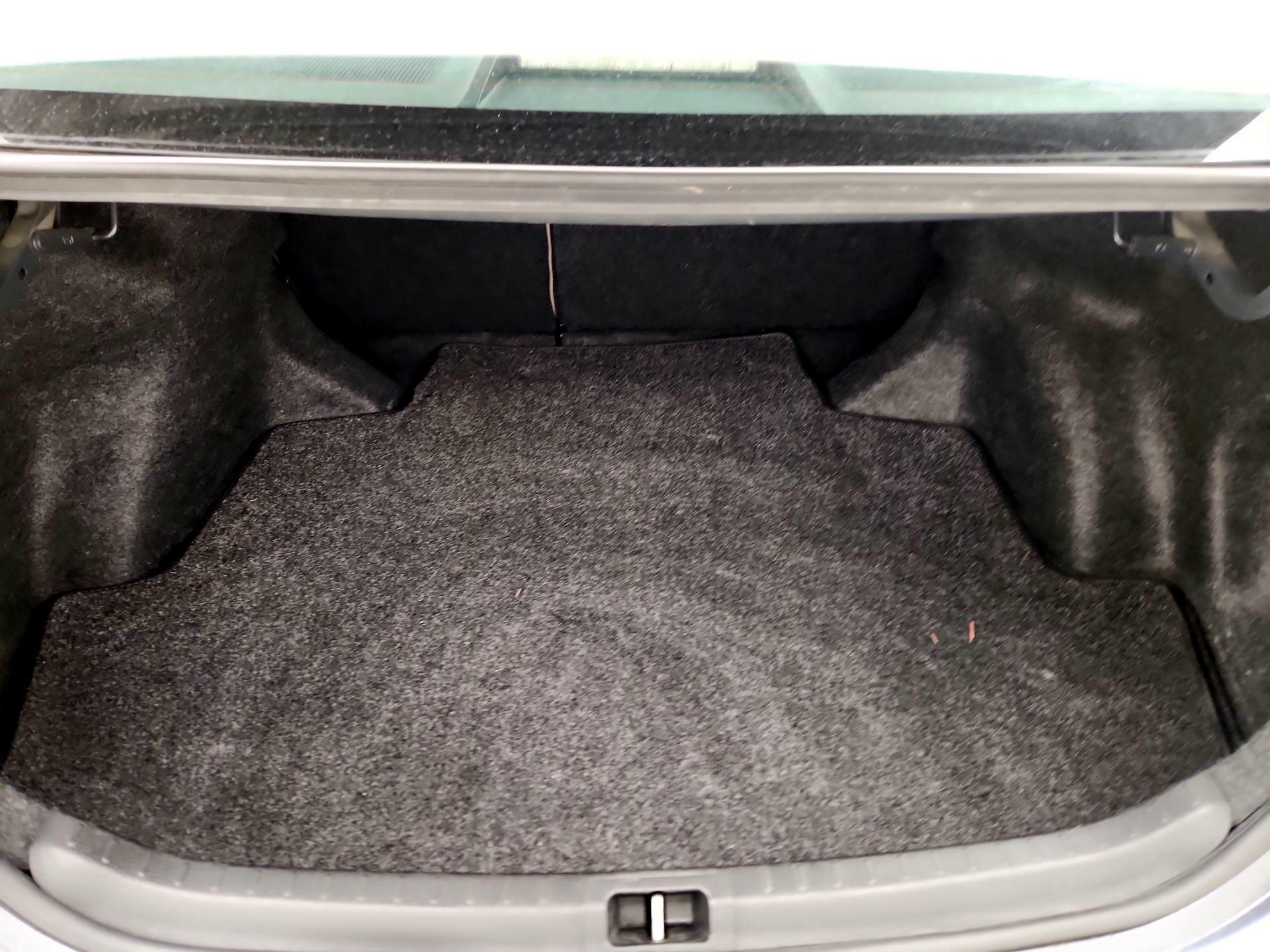 Thumbnail: 2014 Toyota Corolla - 20