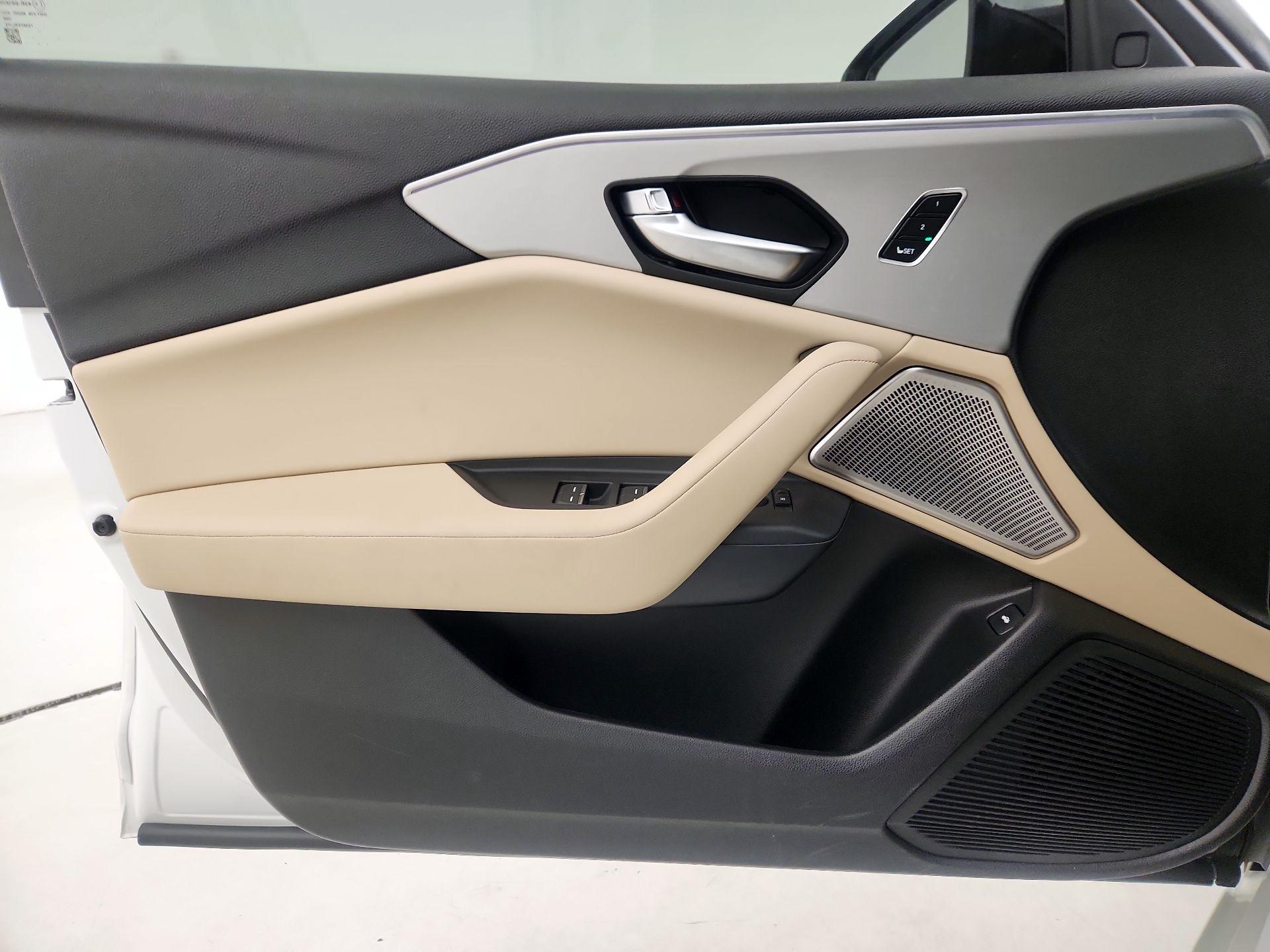 Thumbnail: 2025 Acura TLX - 12