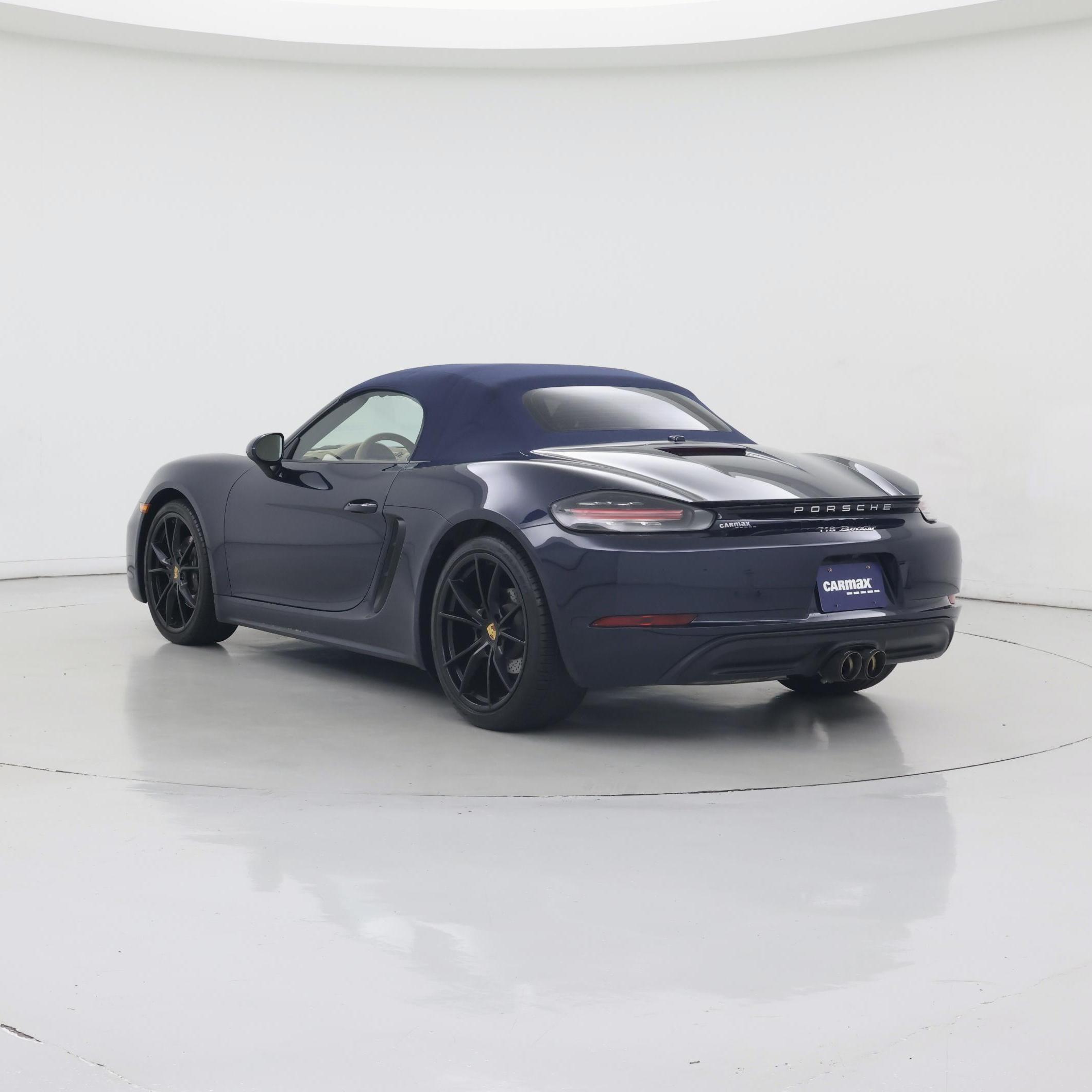 Thumbnail: 2017 Porsche 718 Boxster - 2