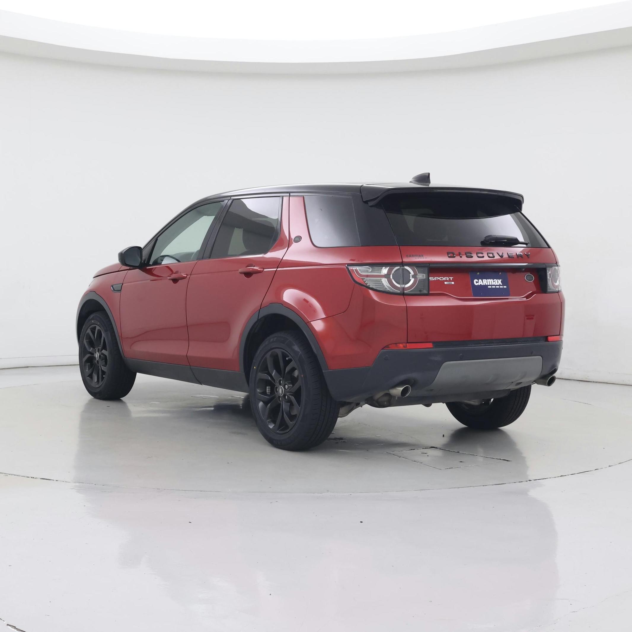 Thumbnail: 2017 Land Rover Discovery Sport - 2