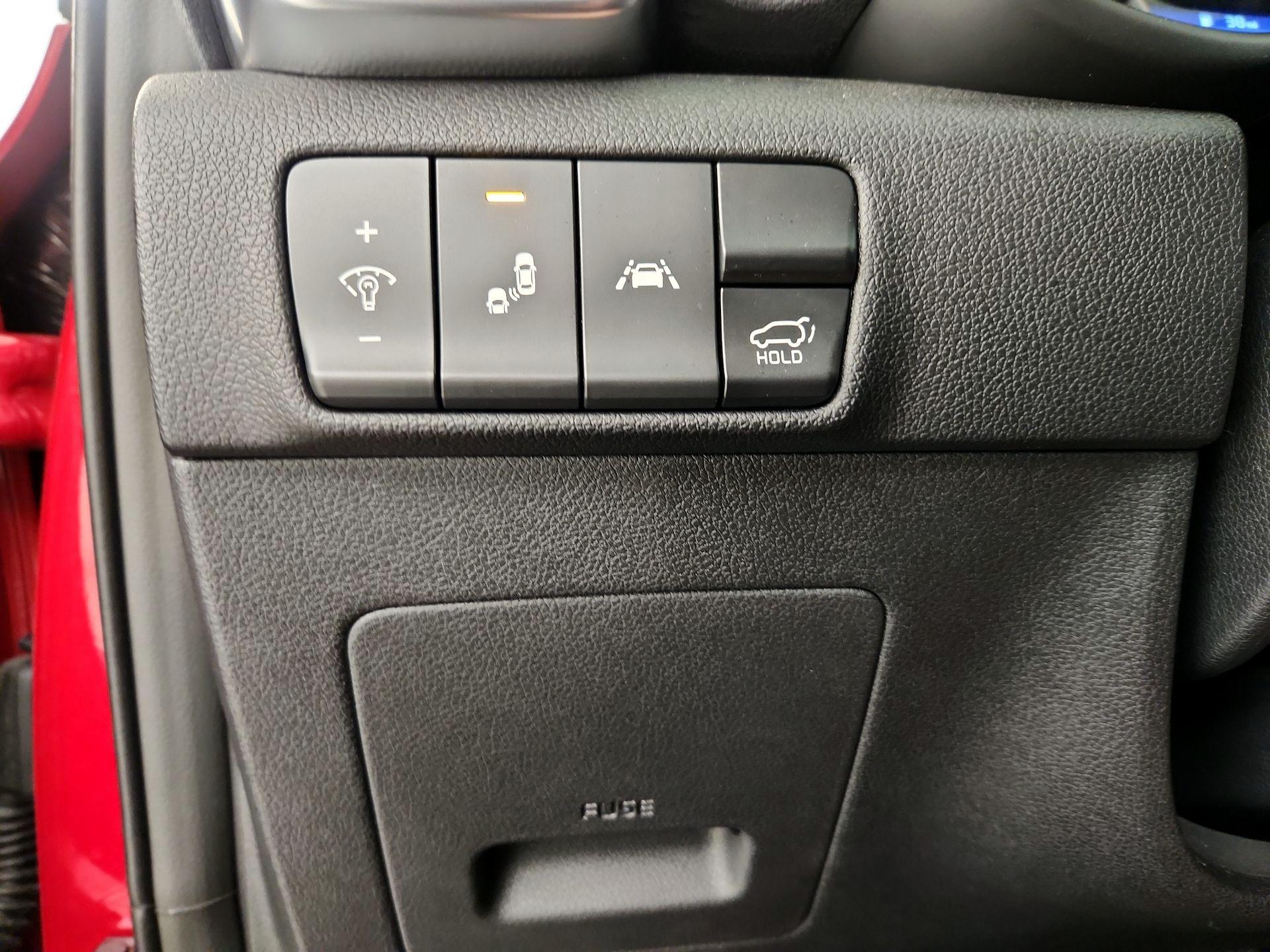 Thumbnail: 2020 Kia Sportage - 13