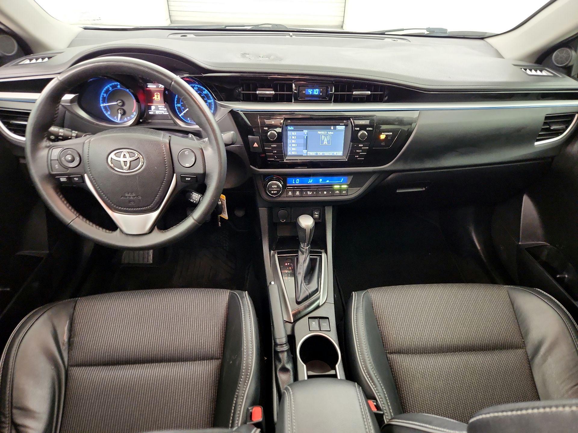 Thumbnail: 2015 Toyota Corolla - 9