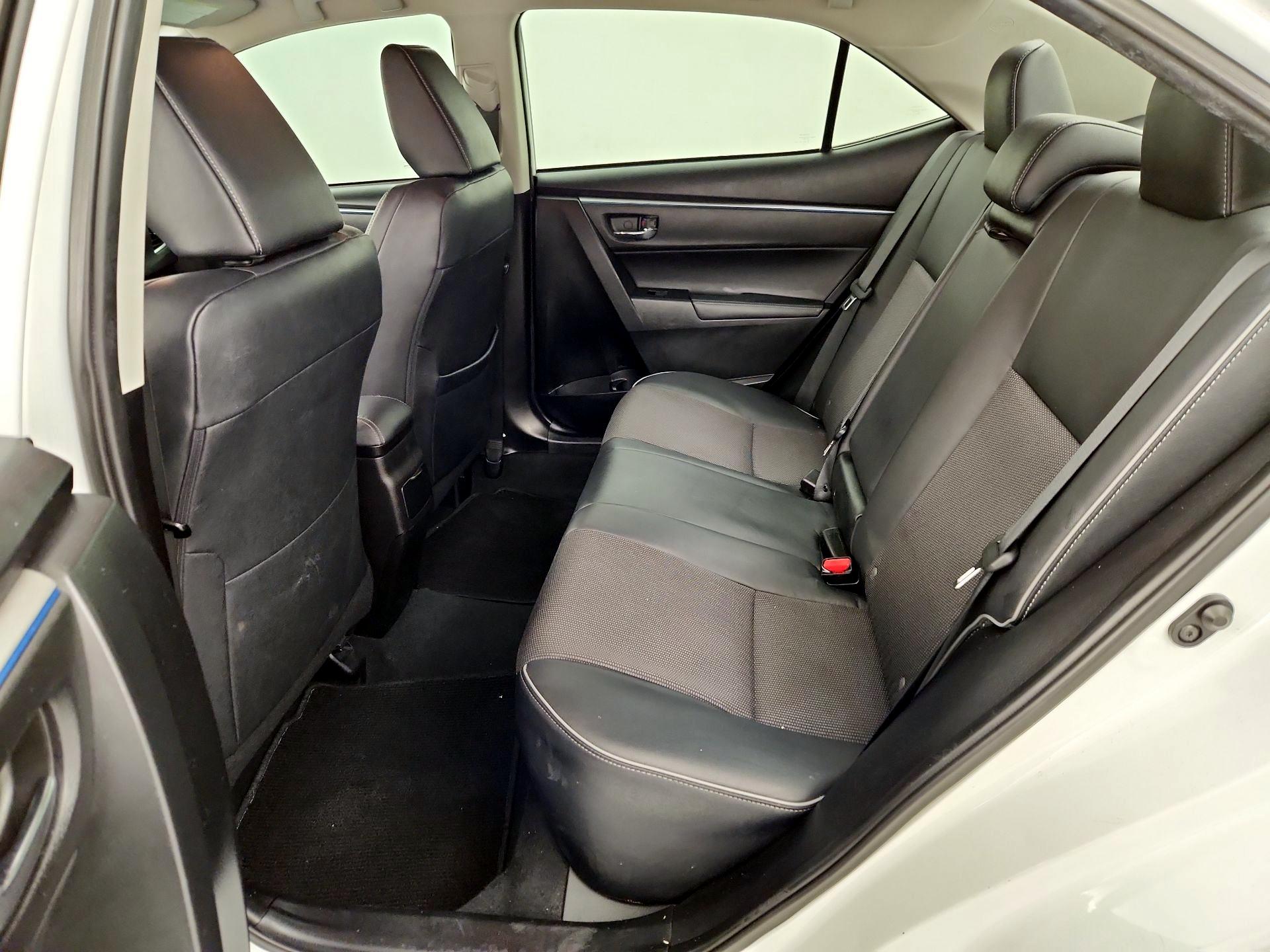 Thumbnail: 2015 Toyota Corolla - 19