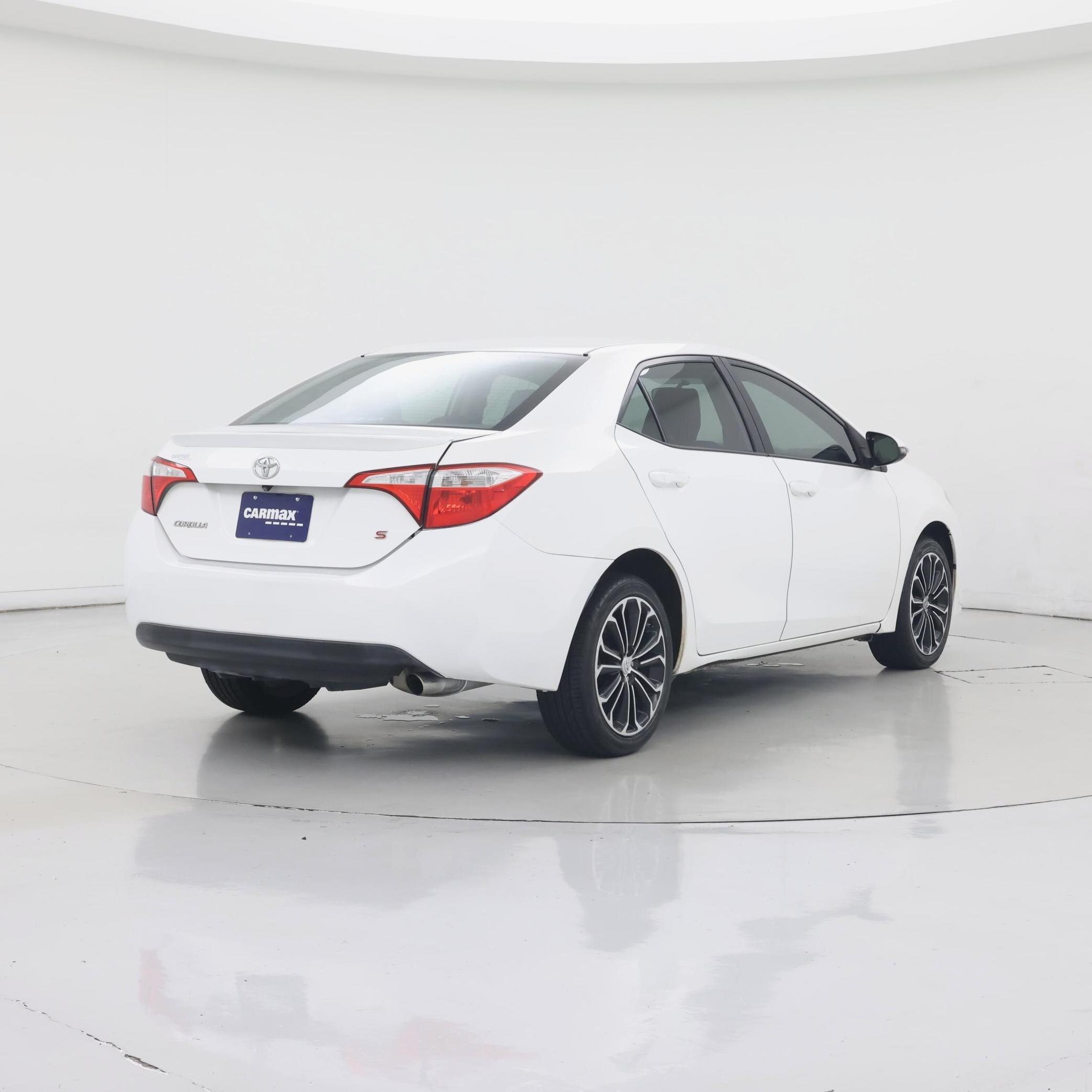 Thumbnail: 2015 Toyota Corolla - 8