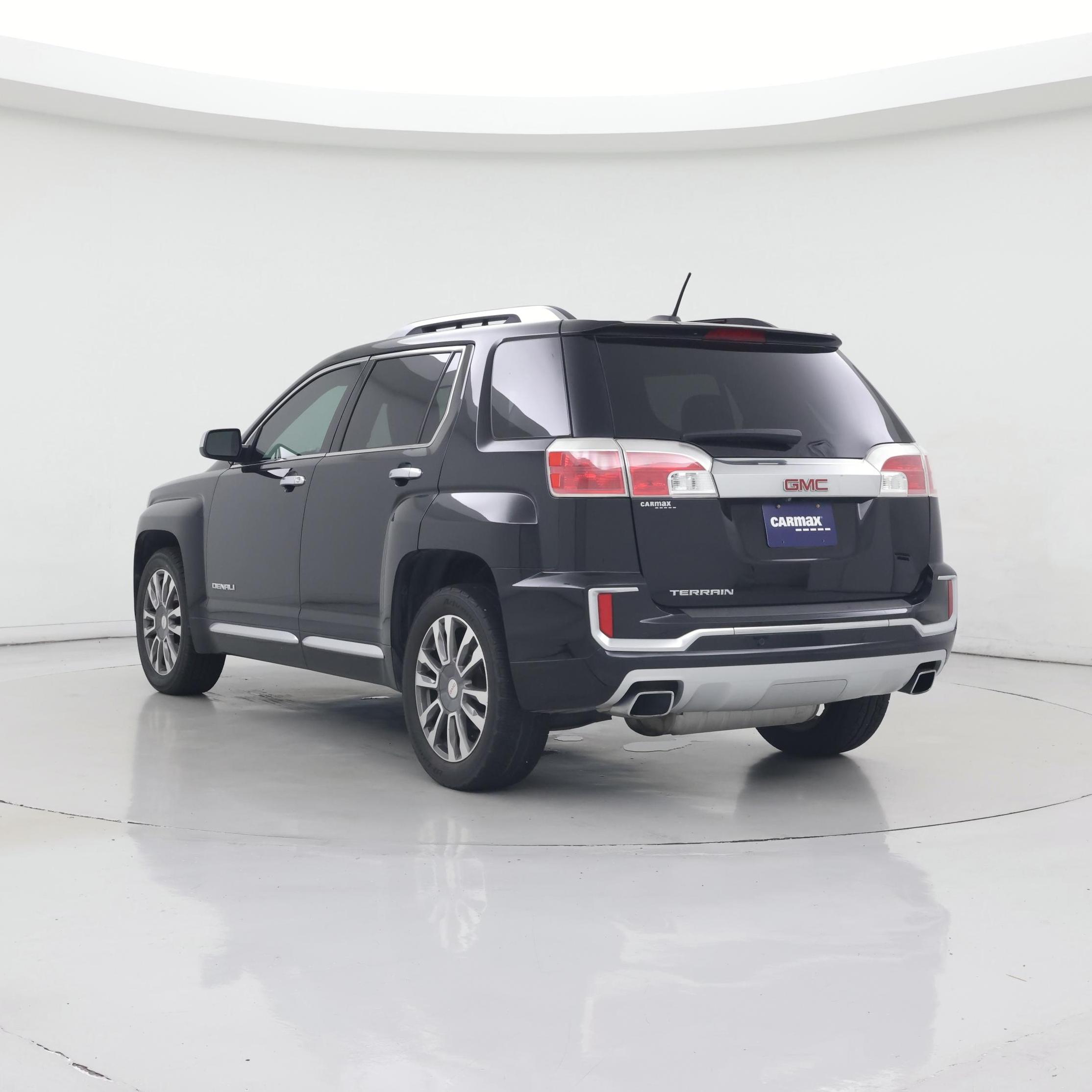 Thumbnail: 2017 GMC Terrain - 2