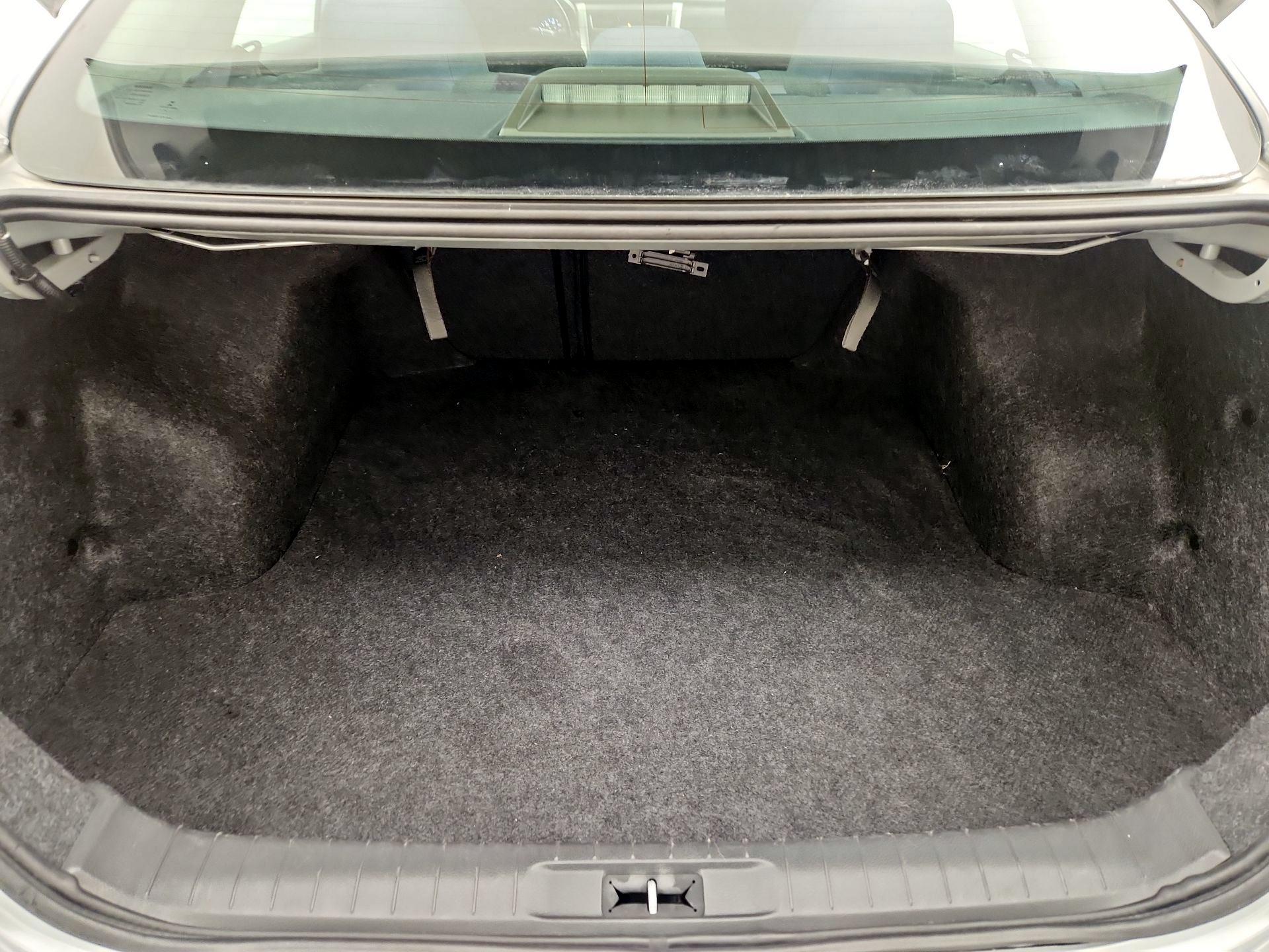 Thumbnail: 2015 Nissan Altima - 19