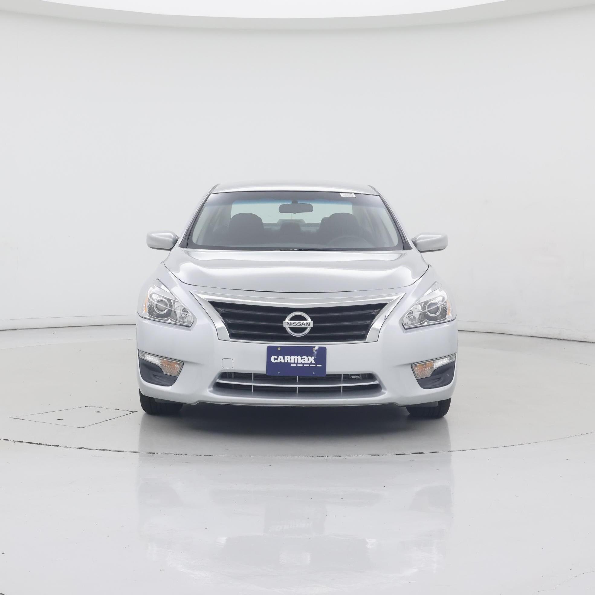 Thumbnail: 2015 Nissan Altima - 5