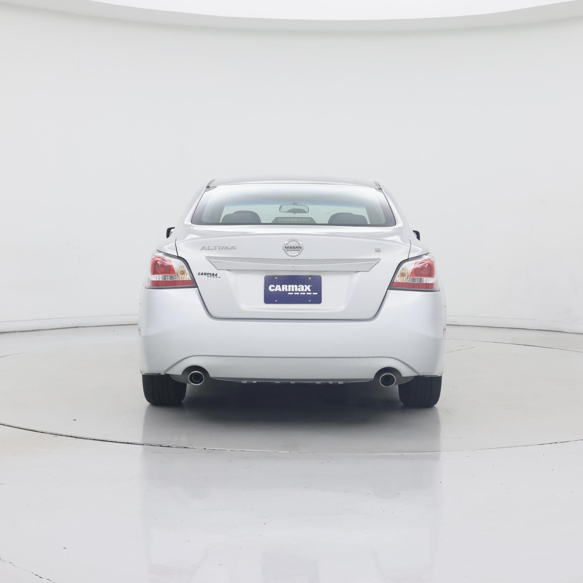 Thumbnail: 2015 Nissan Altima - 6