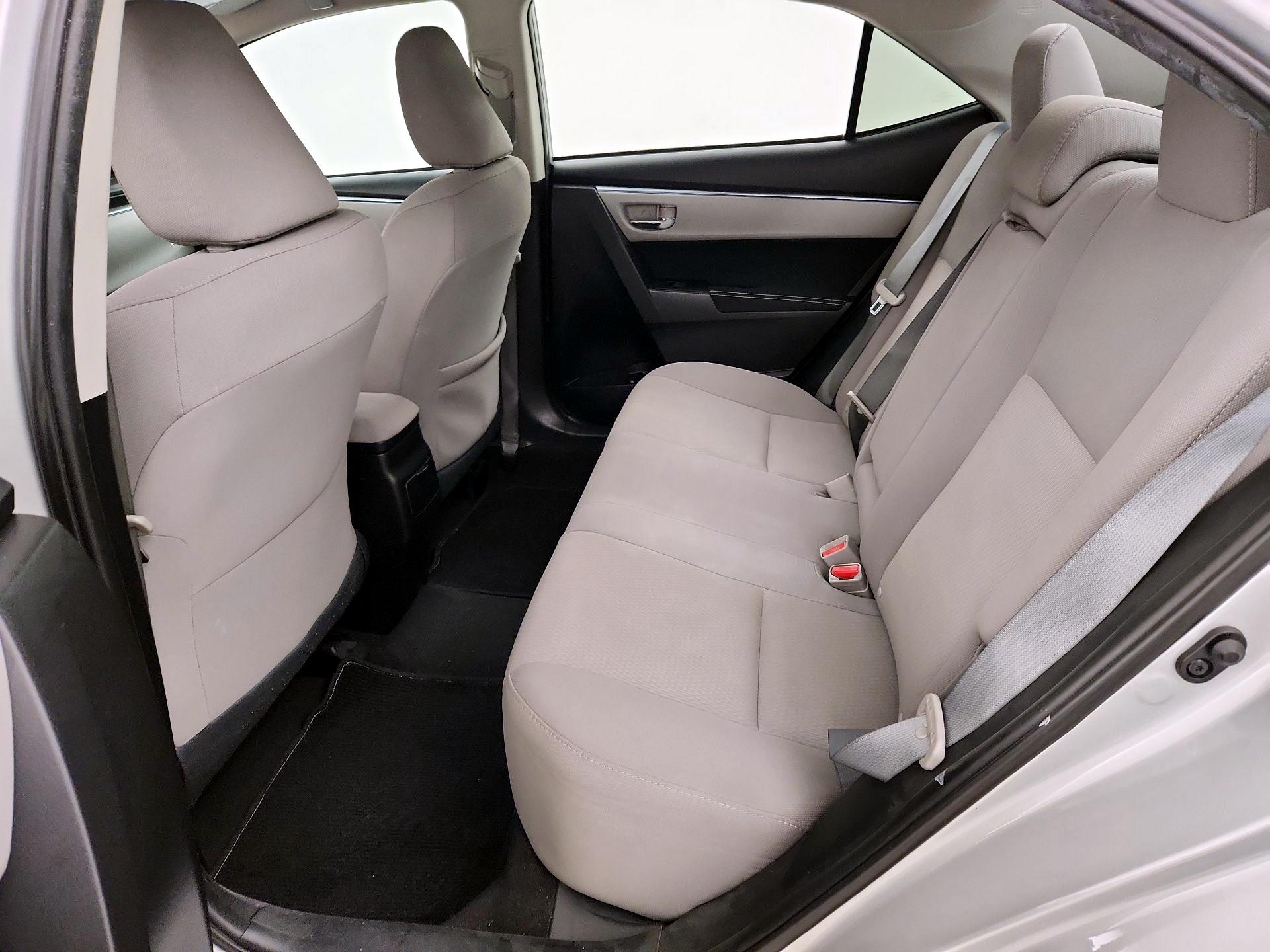 Thumbnail: 2015 Toyota Corolla - 19