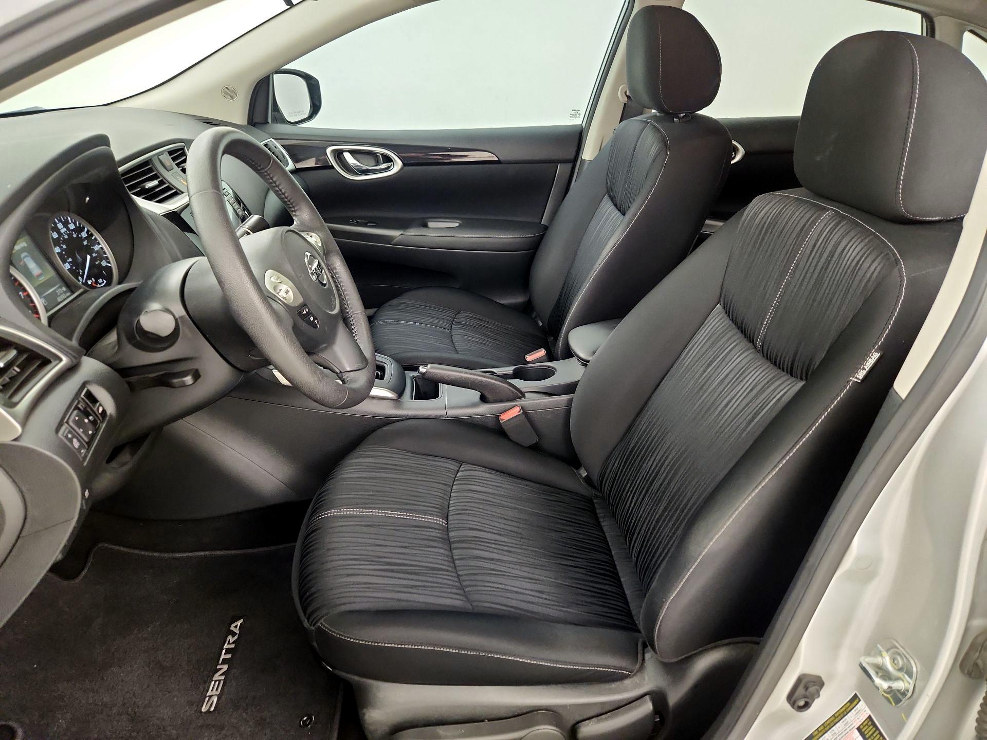 Thumbnail: 2017 Nissan Sentra - 11
