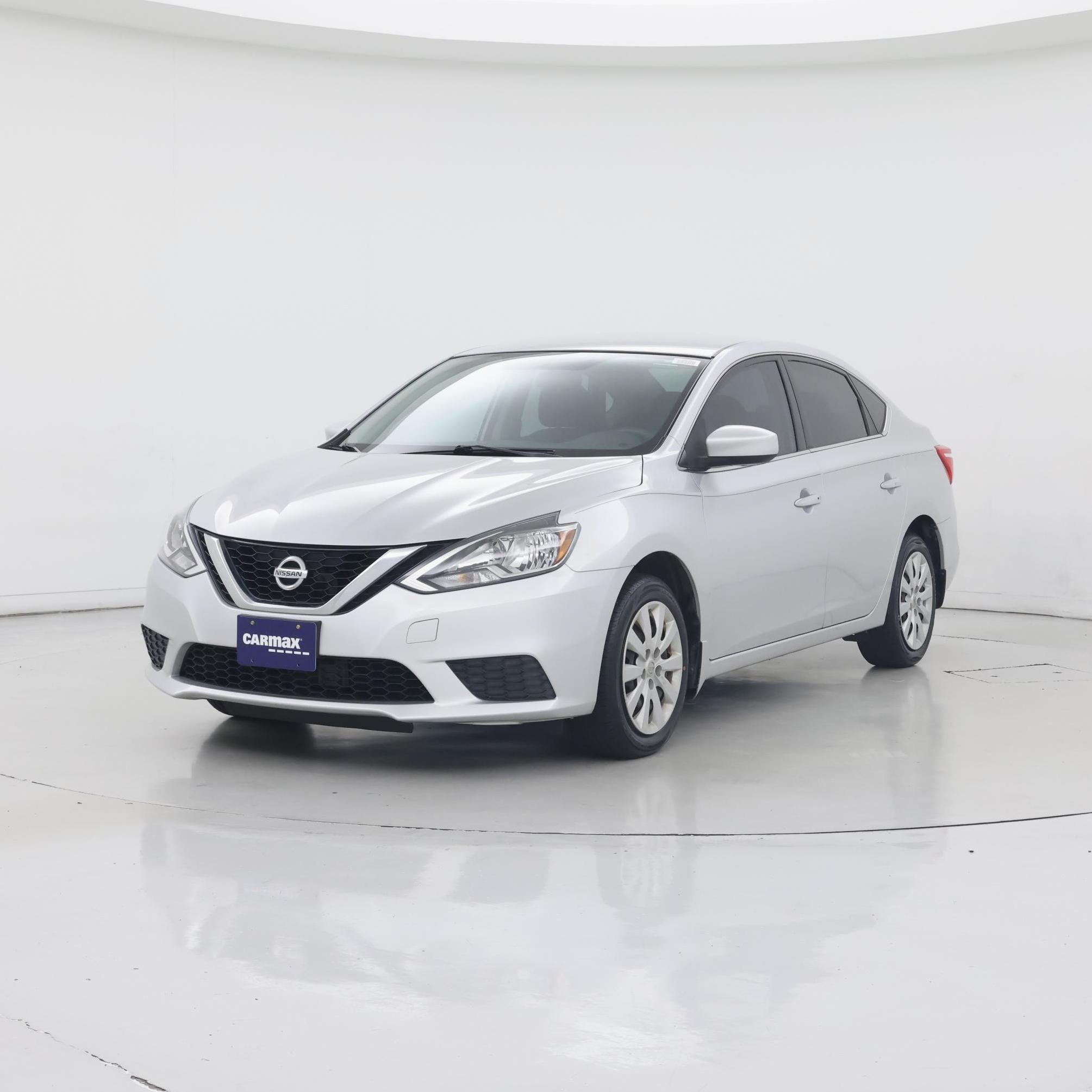 Thumbnail: 2017 Nissan Sentra - 4