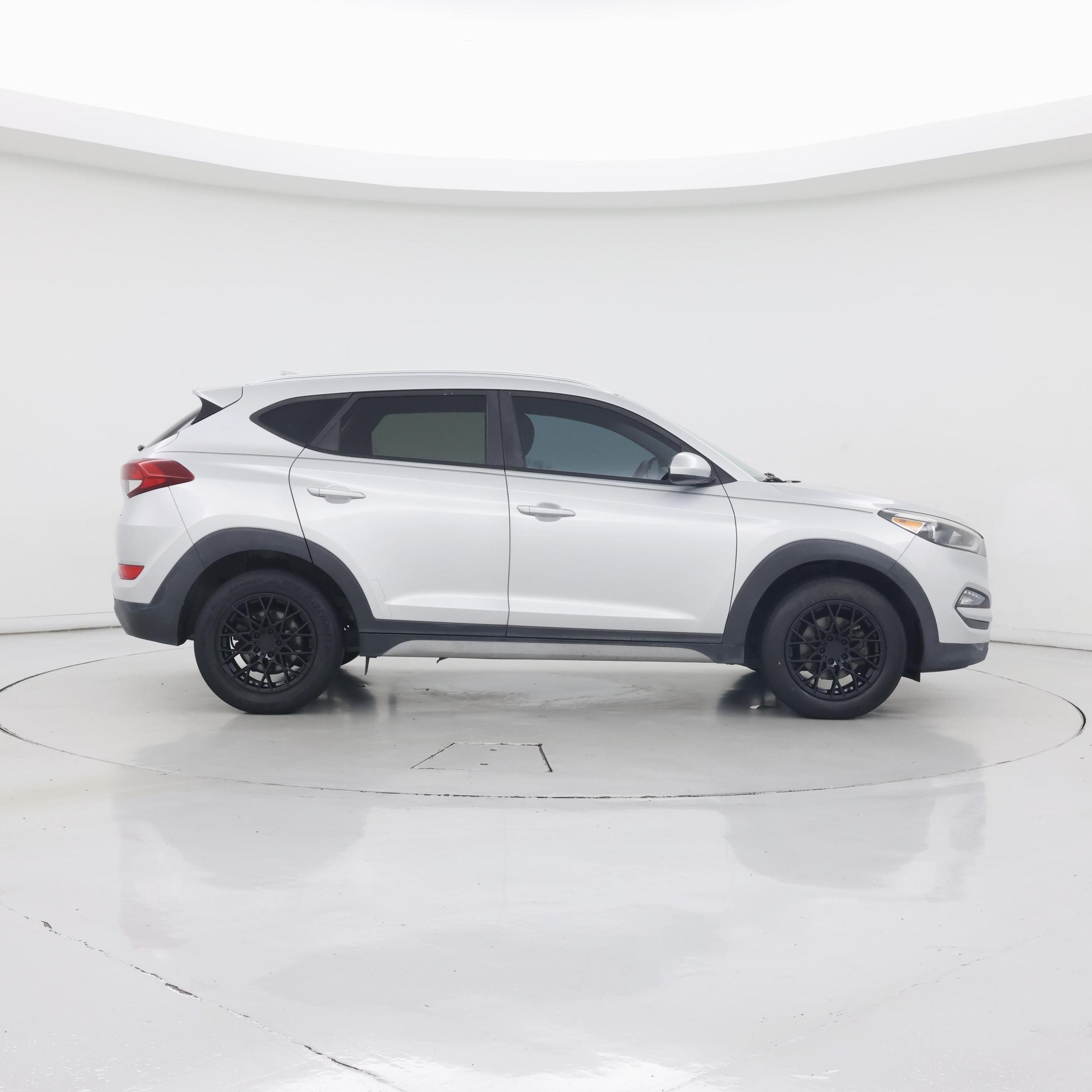 Thumbnail: 2018 Hyundai Tucson - 7
