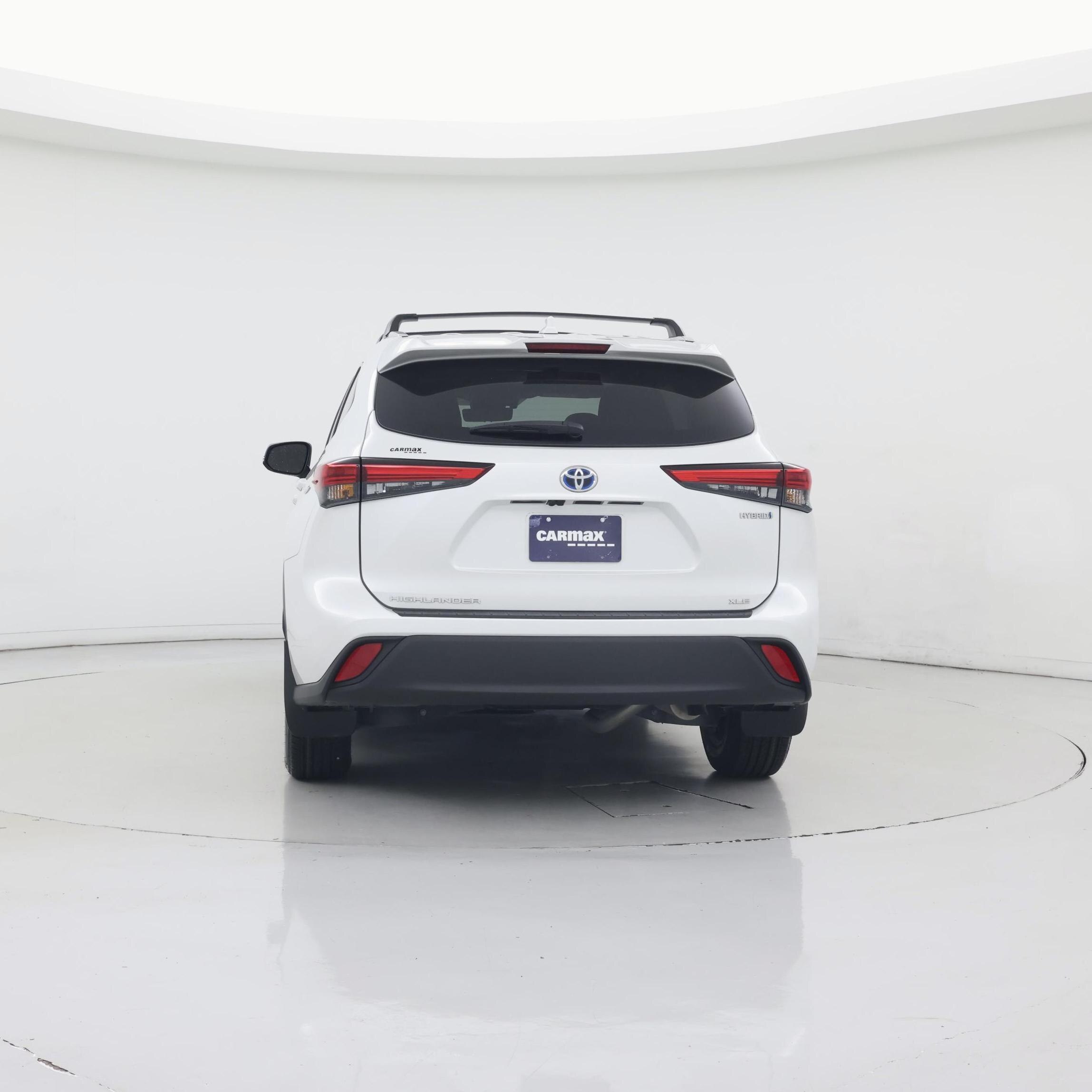 Thumbnail: 2022 Toyota Highlander - 6