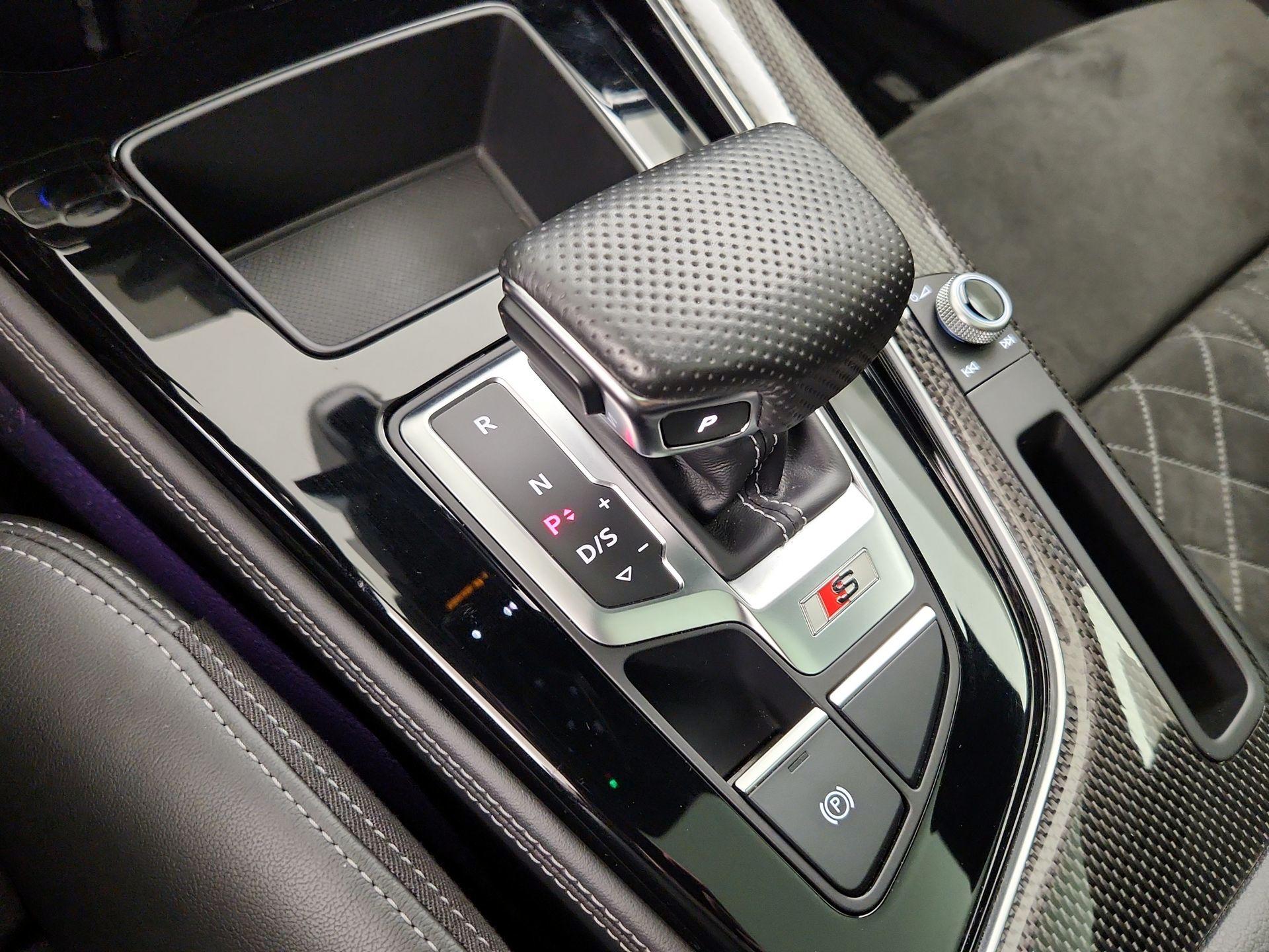 Thumbnail: 2021 Audi S5 - 18