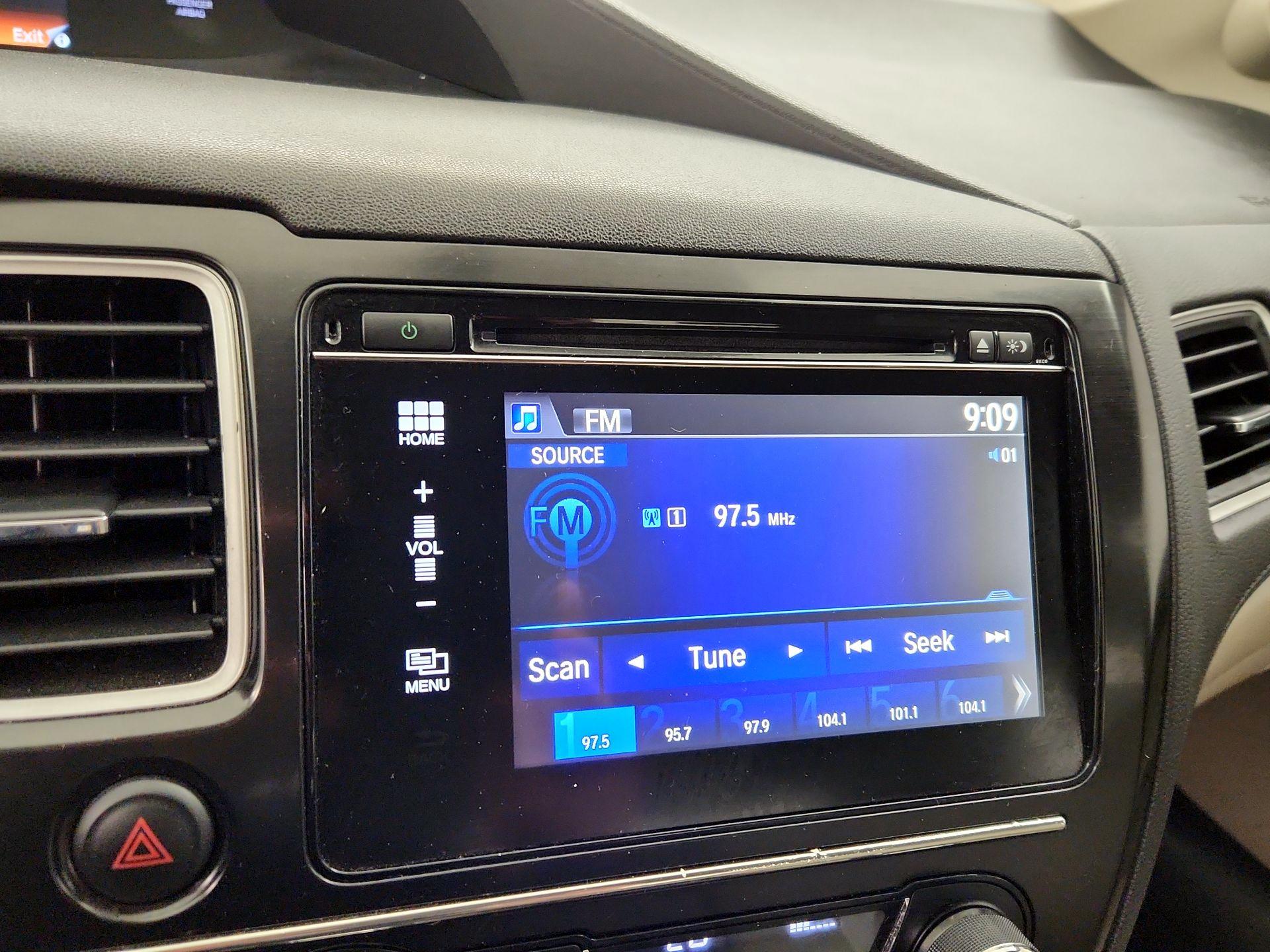 Thumbnail: 2015 Honda Civic - 15