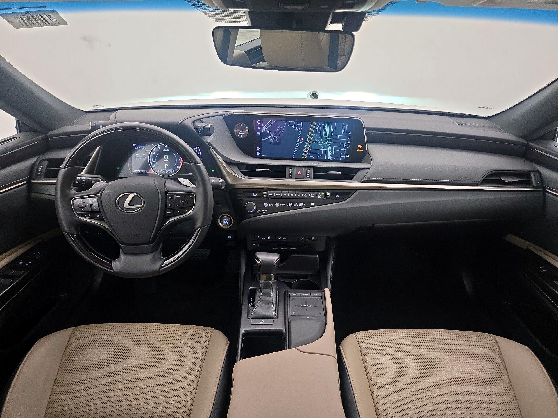 Thumbnail: 2019 Lexus ES - 9
