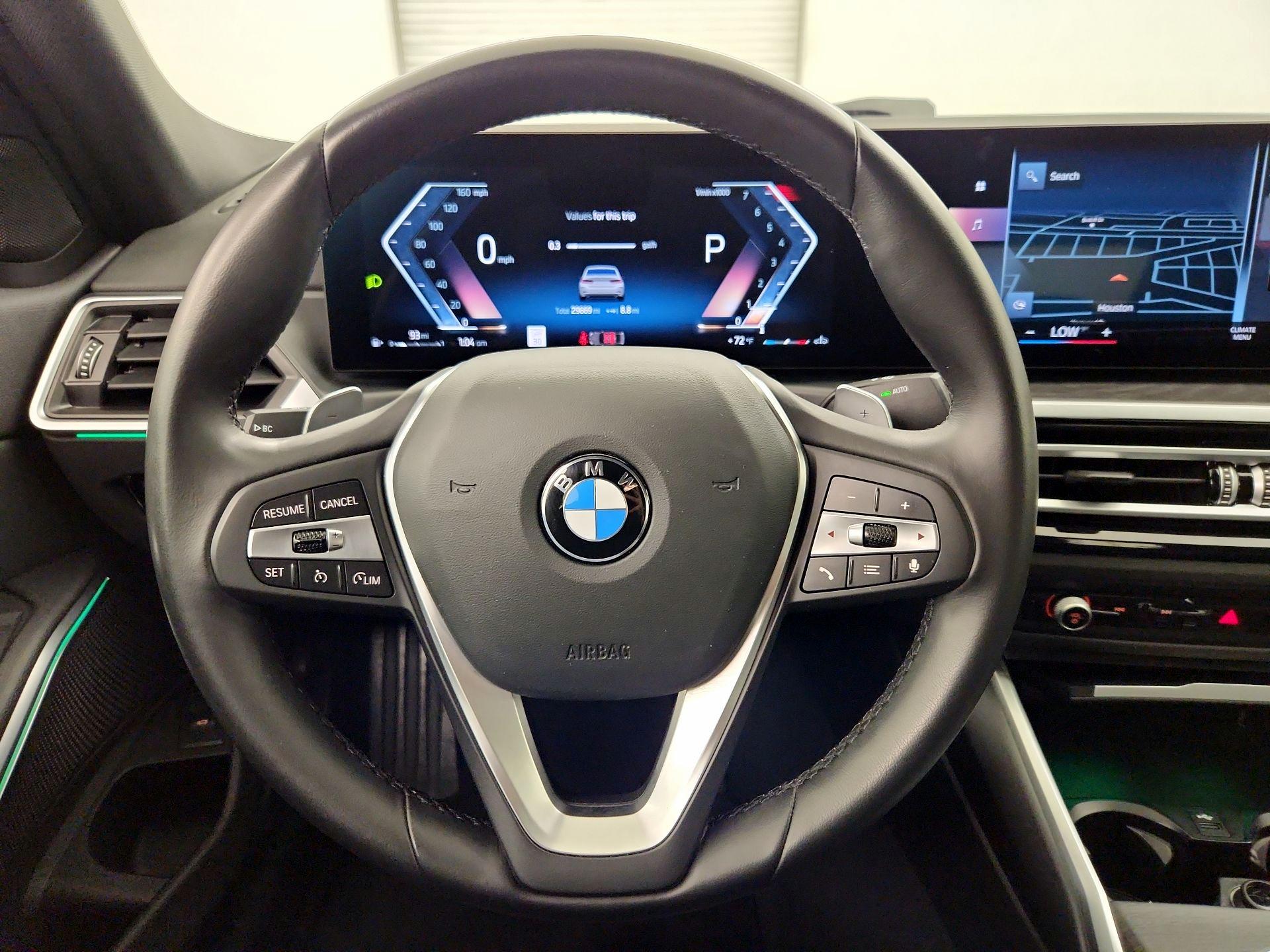 Thumbnail: 2024 BMW 3 Series - 10