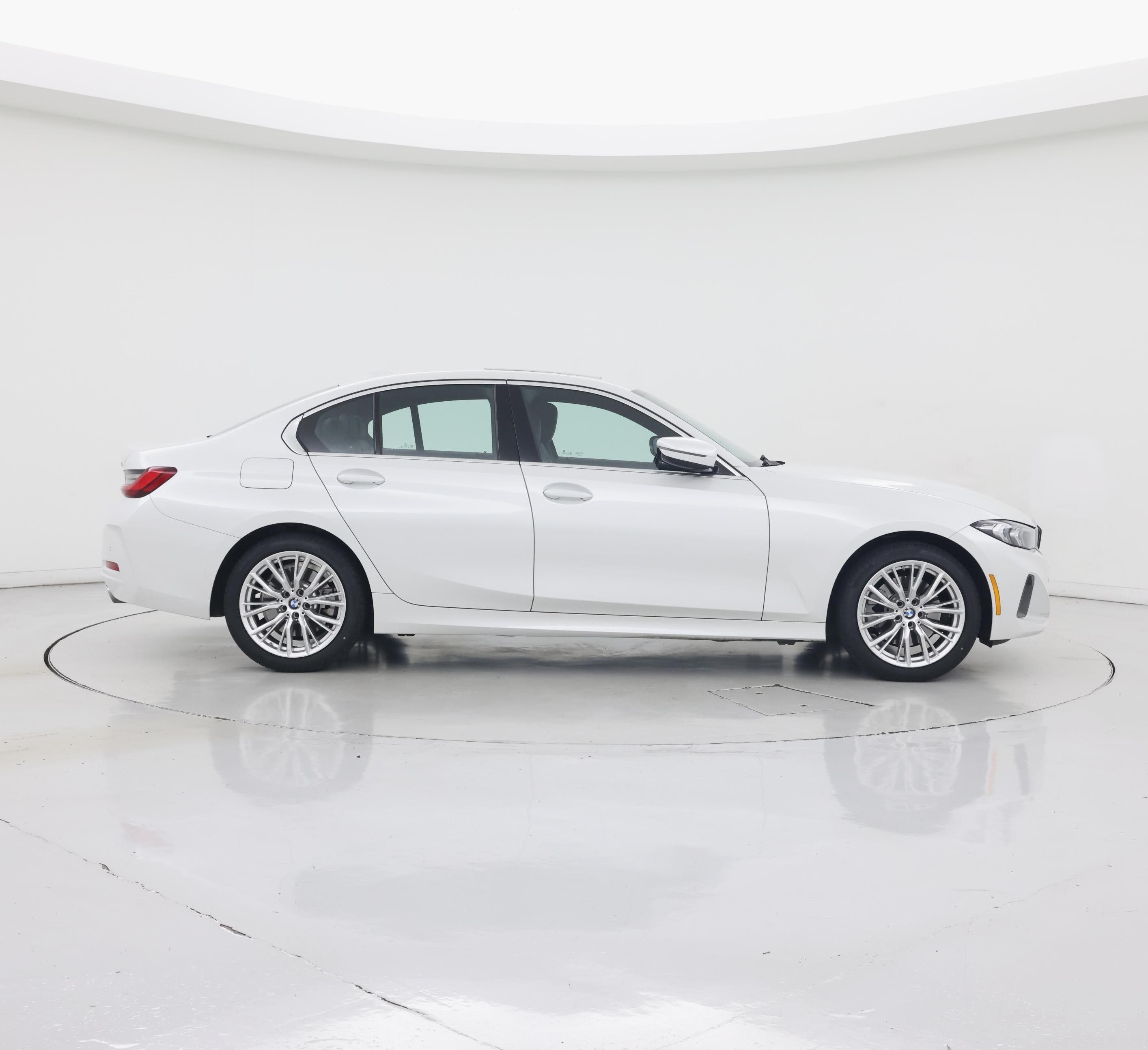 Thumbnail: 2024 BMW 3 Series - 7