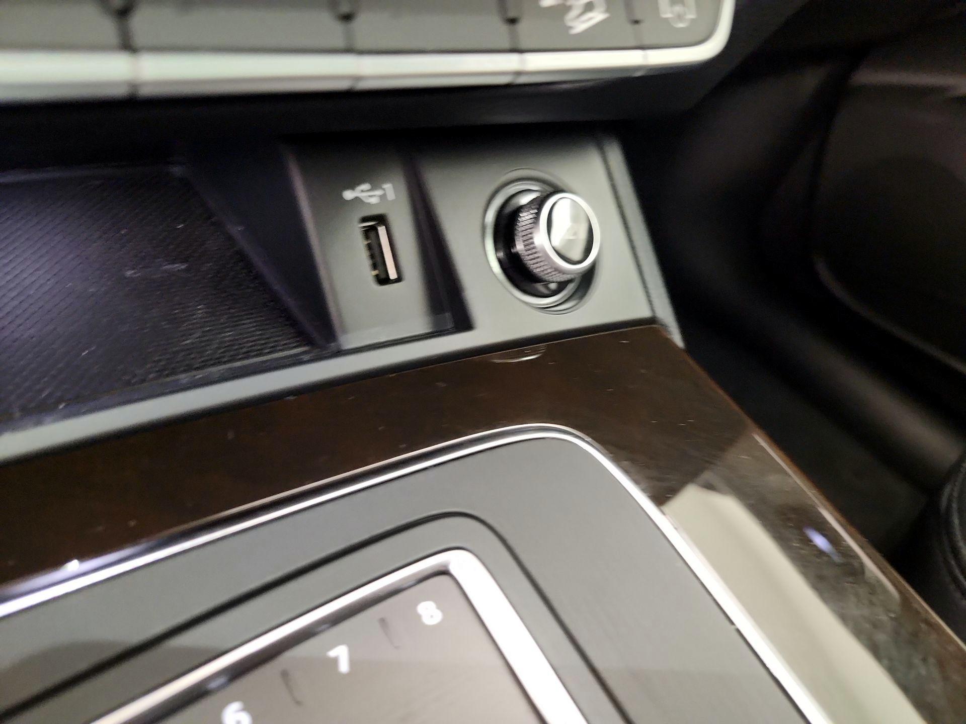 Thumbnail: 2018 Audi Q5 - 19