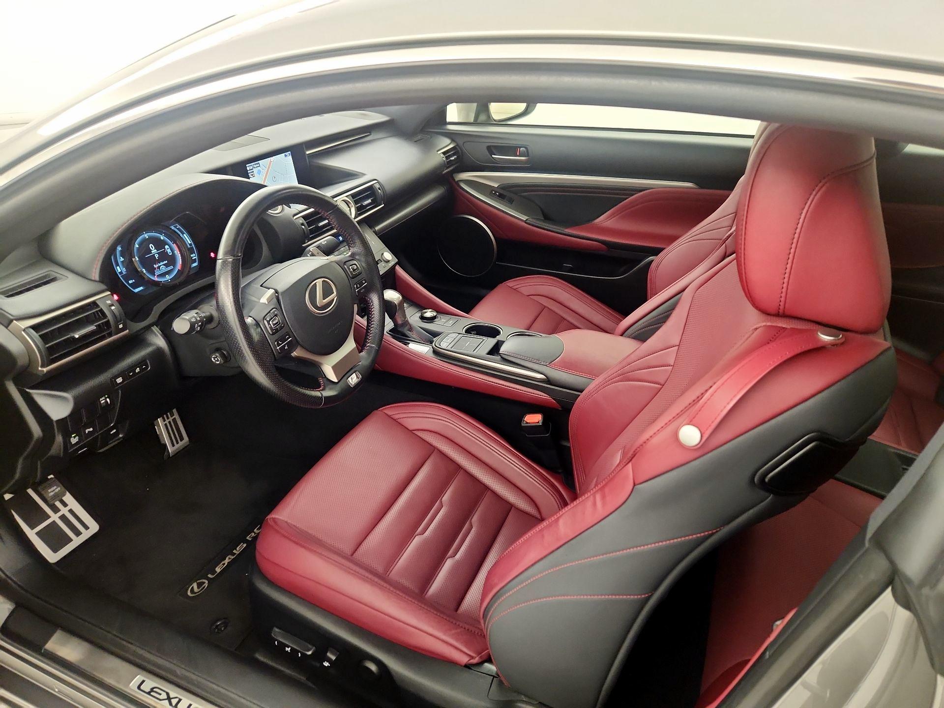 Thumbnail: 2017 Lexus RC - 11