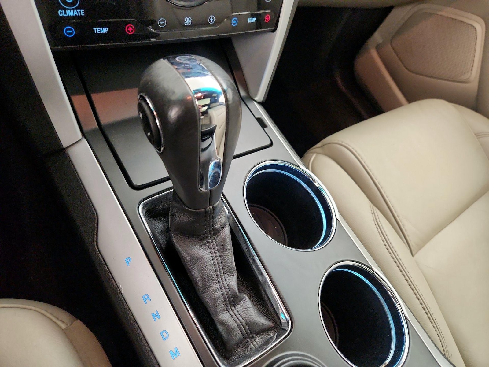 2014 Ford Explorer Limited - Photo 19
