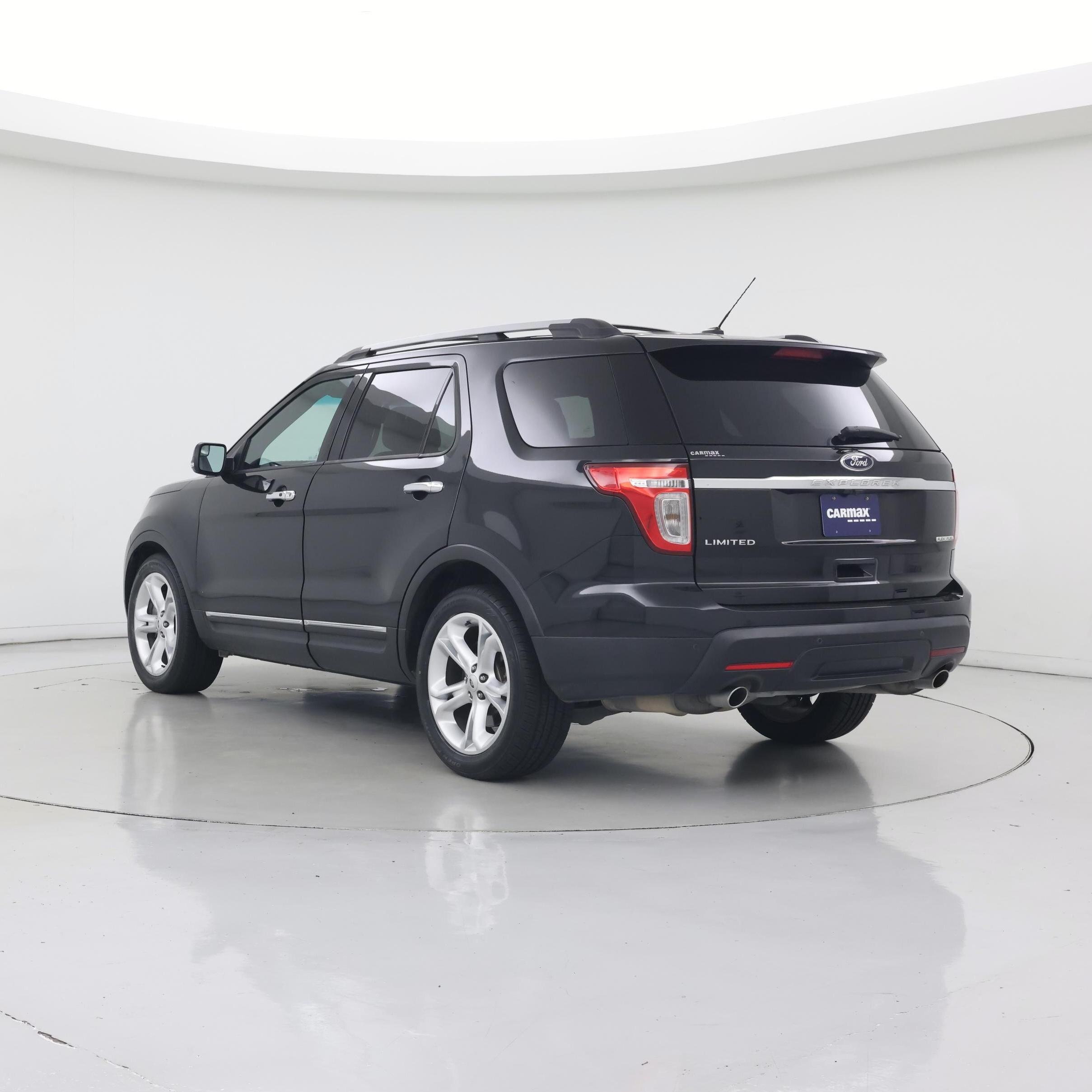 Thumbnail: 2014 Ford Explorer - 2