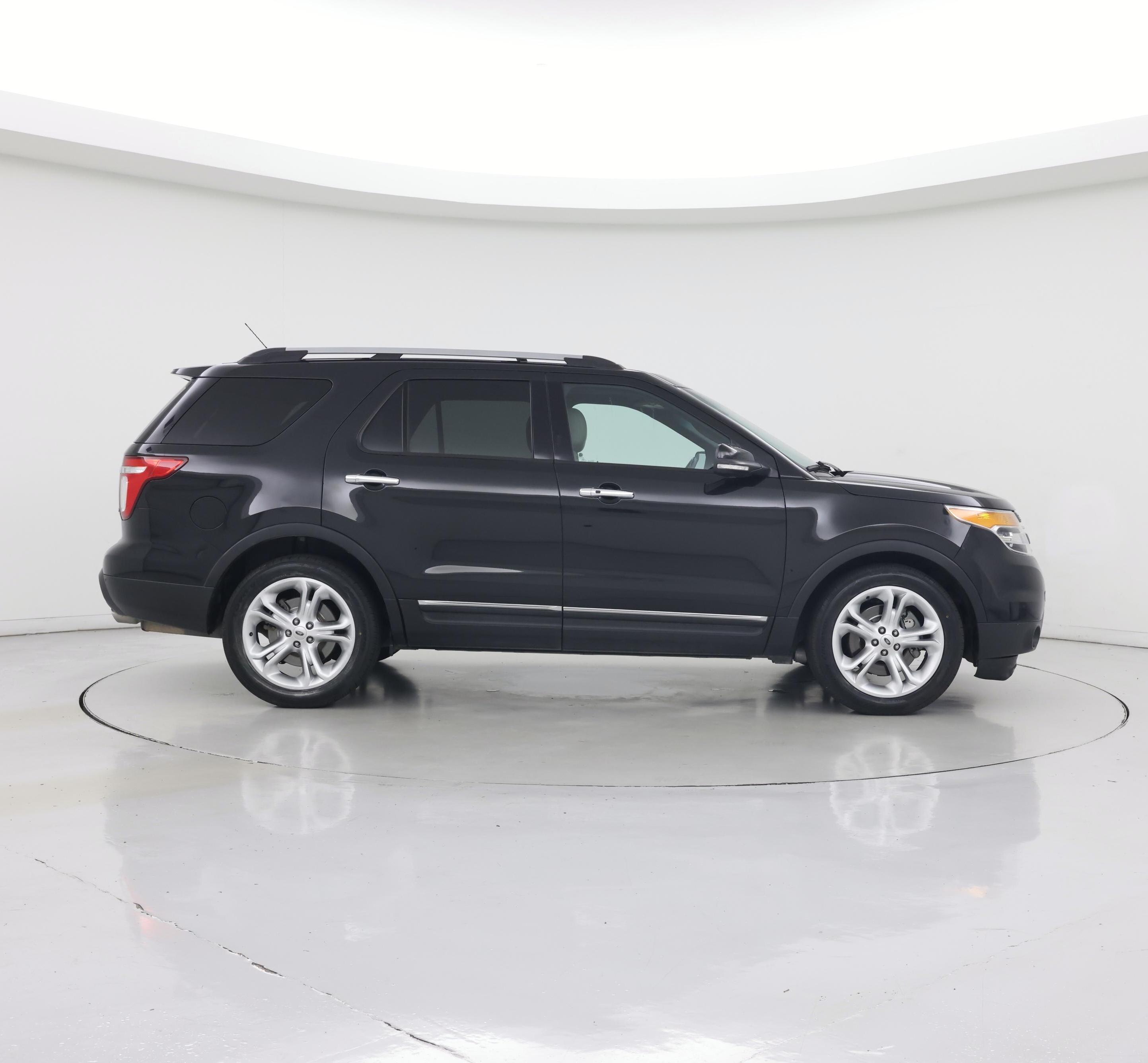 Thumbnail: 2014 Ford Explorer - 7