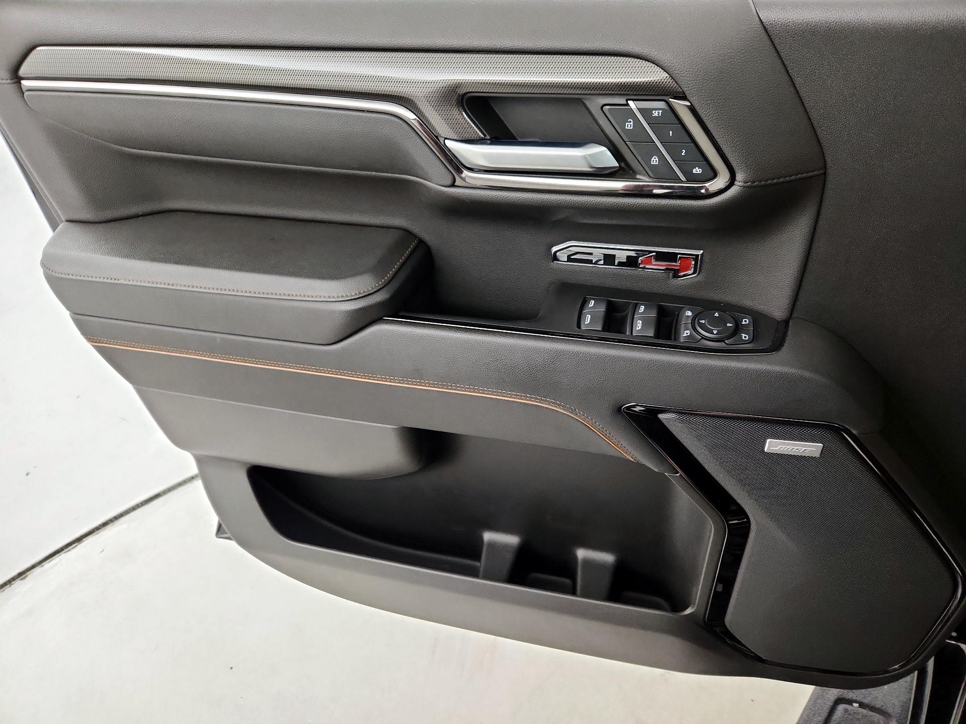 Thumbnail: 2023 GMC Sierra 1500 - 12