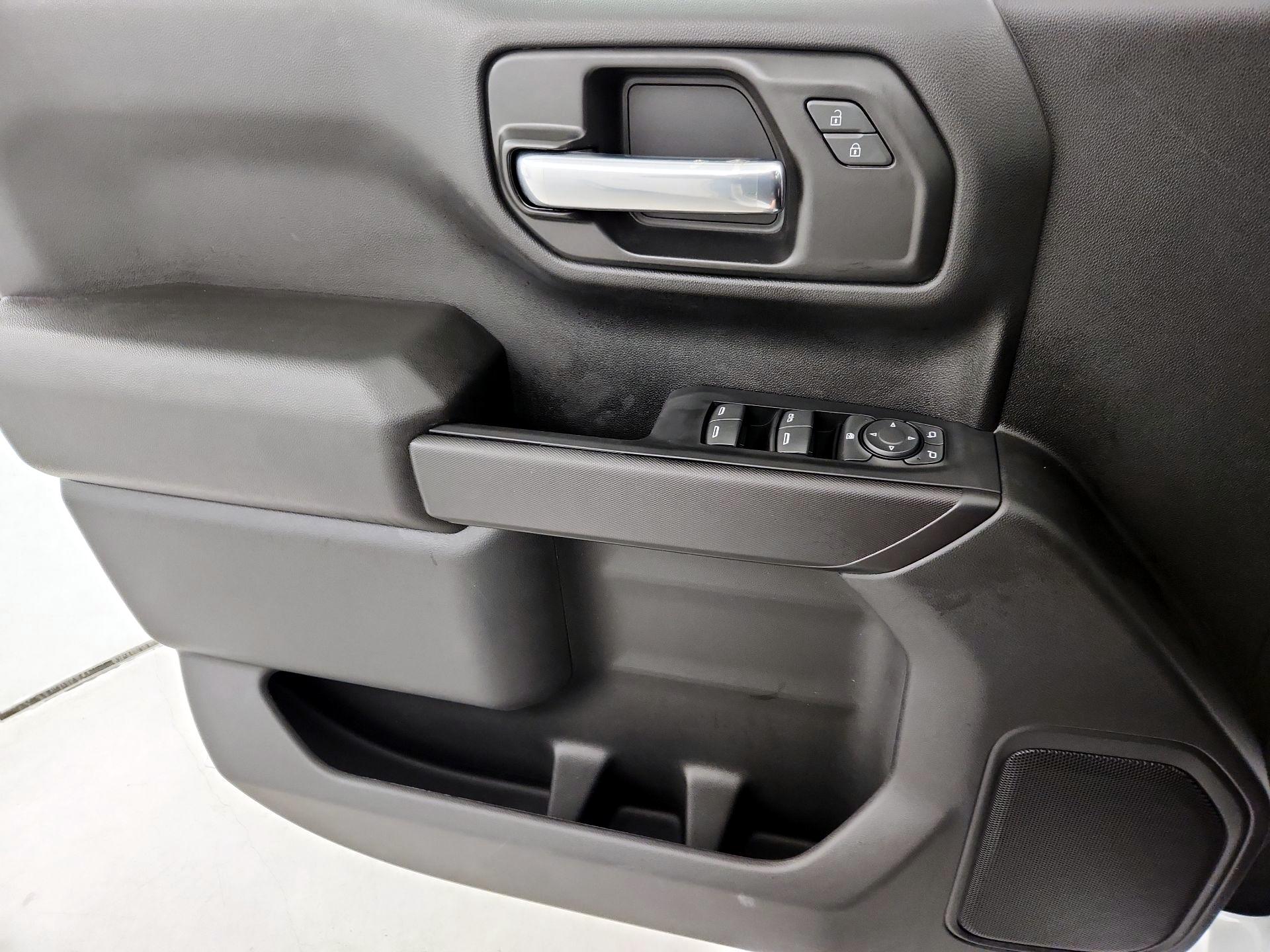 Thumbnail: 2022 Chevrolet Silverado 1500 - 12