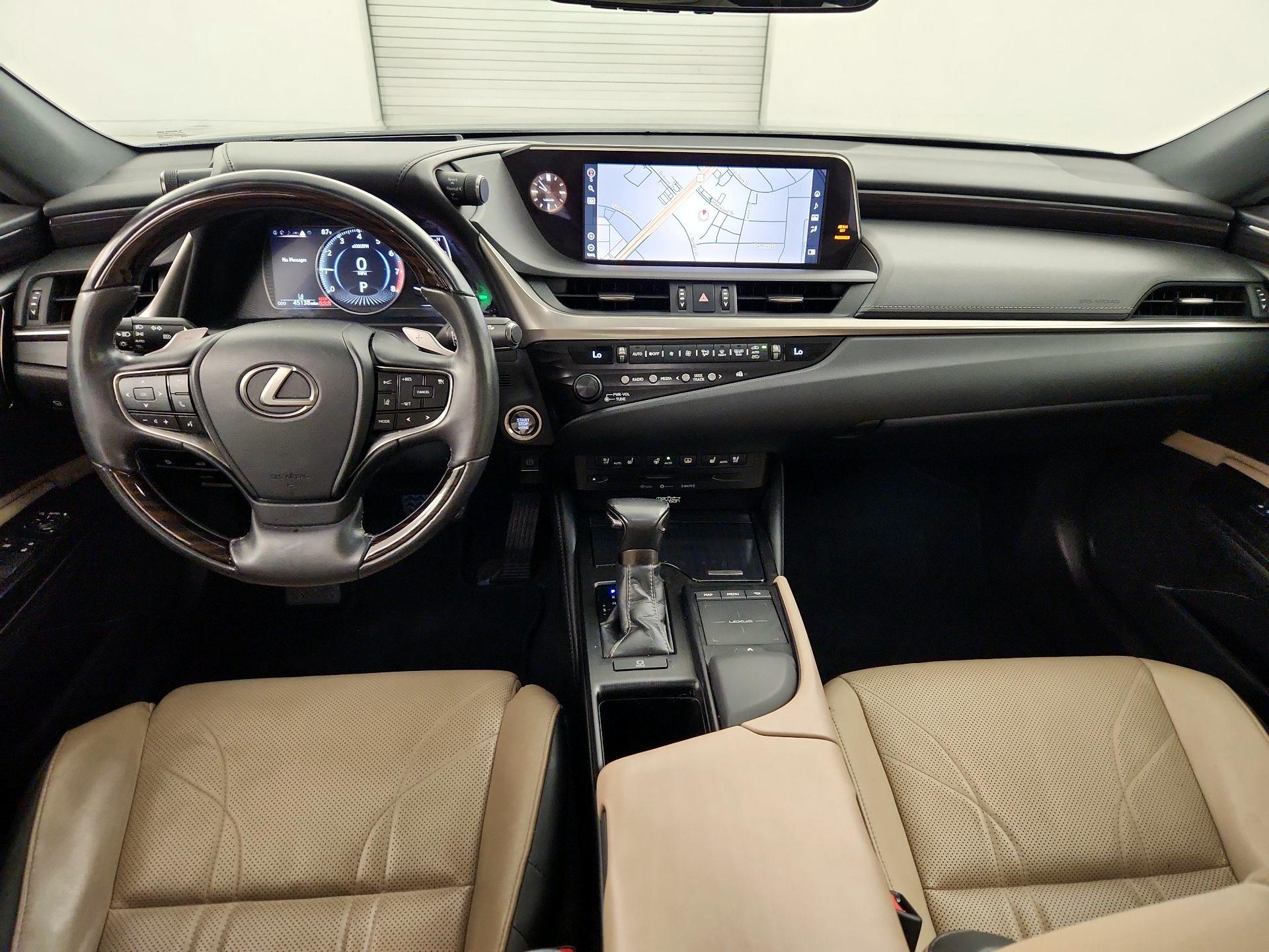 Thumbnail: 2020 Lexus ES - 9
