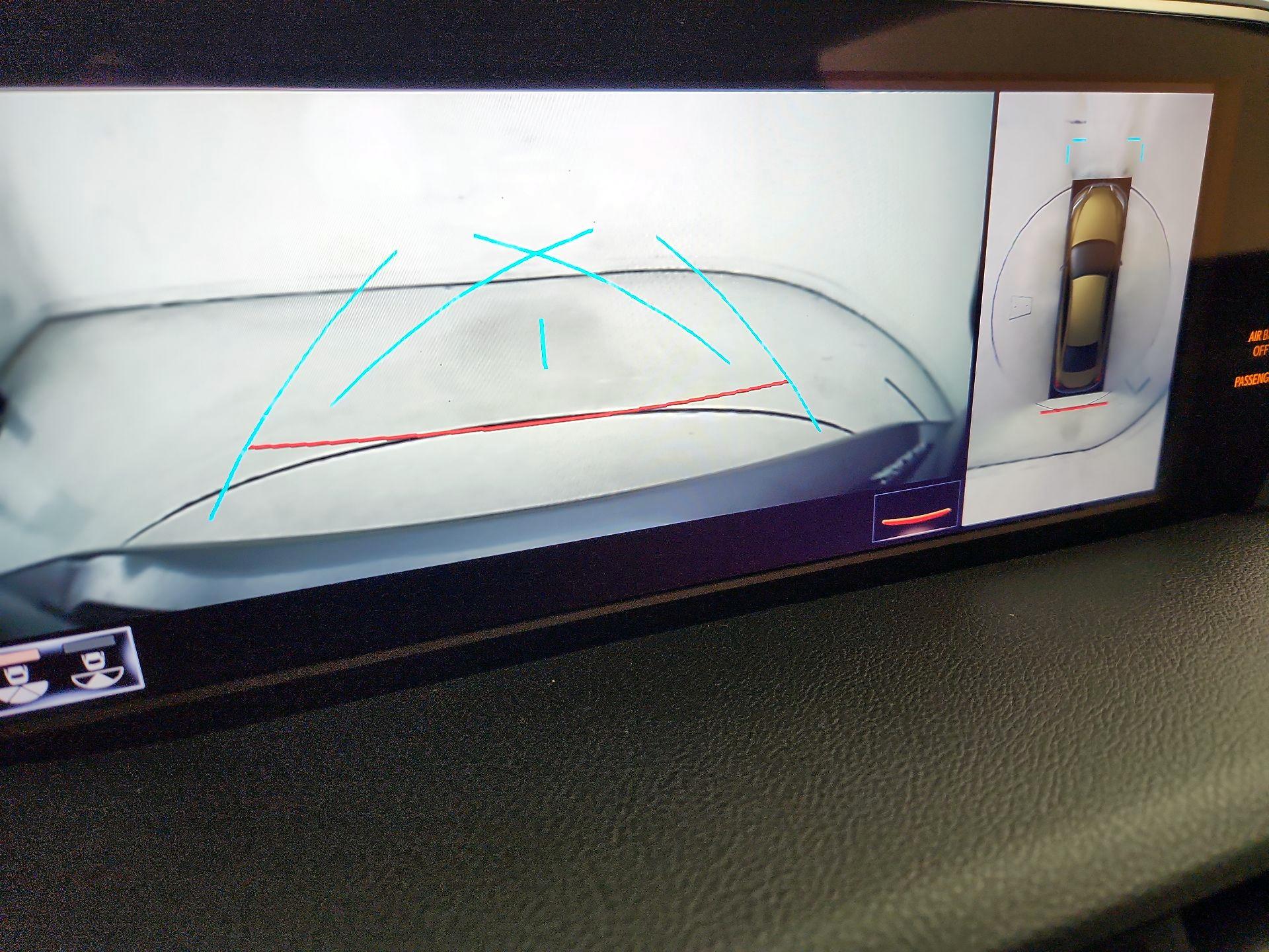 Thumbnail: 2020 Lexus ES - 15